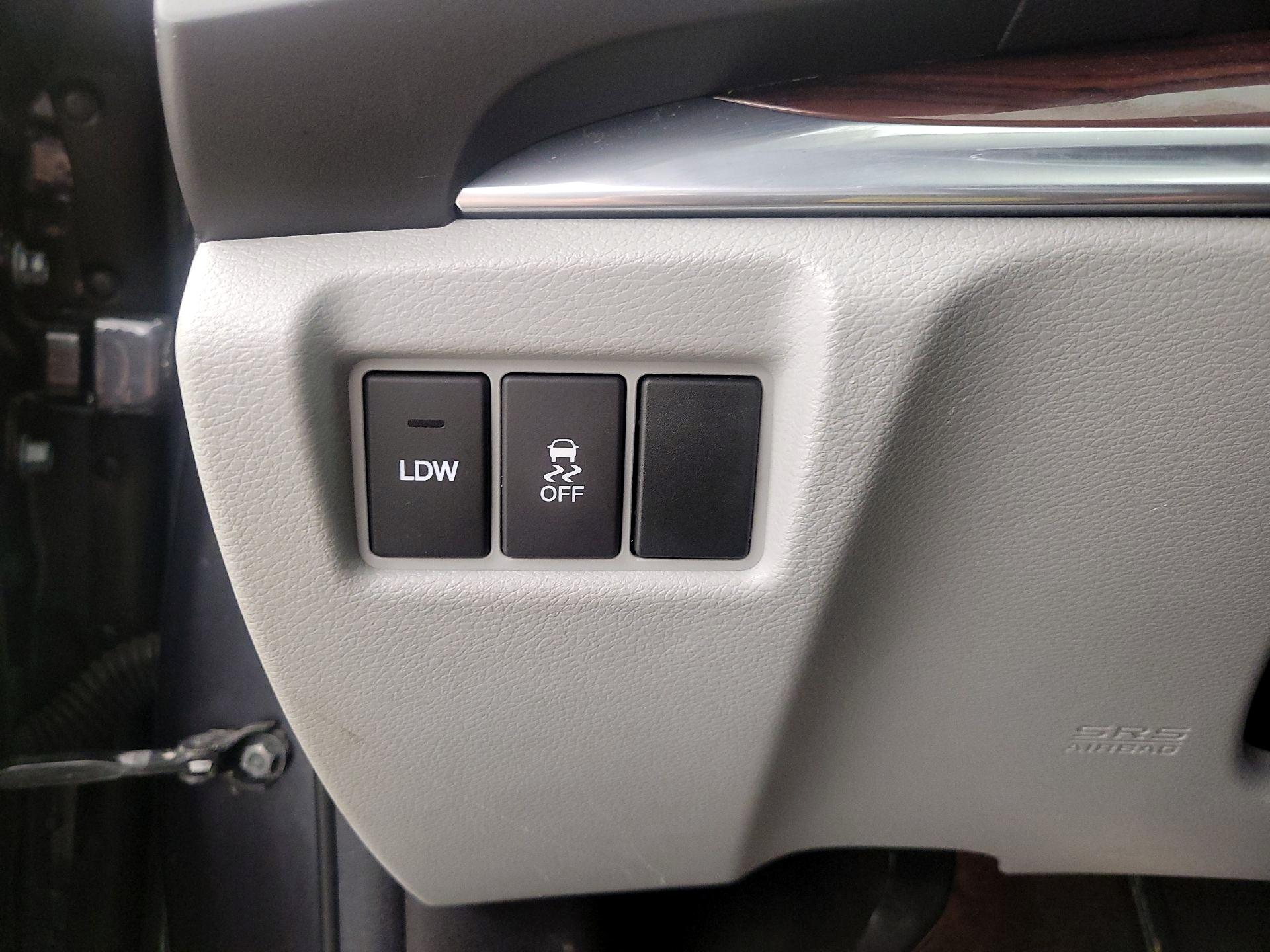 Thumbnail: 2014 Acura MDX - 13