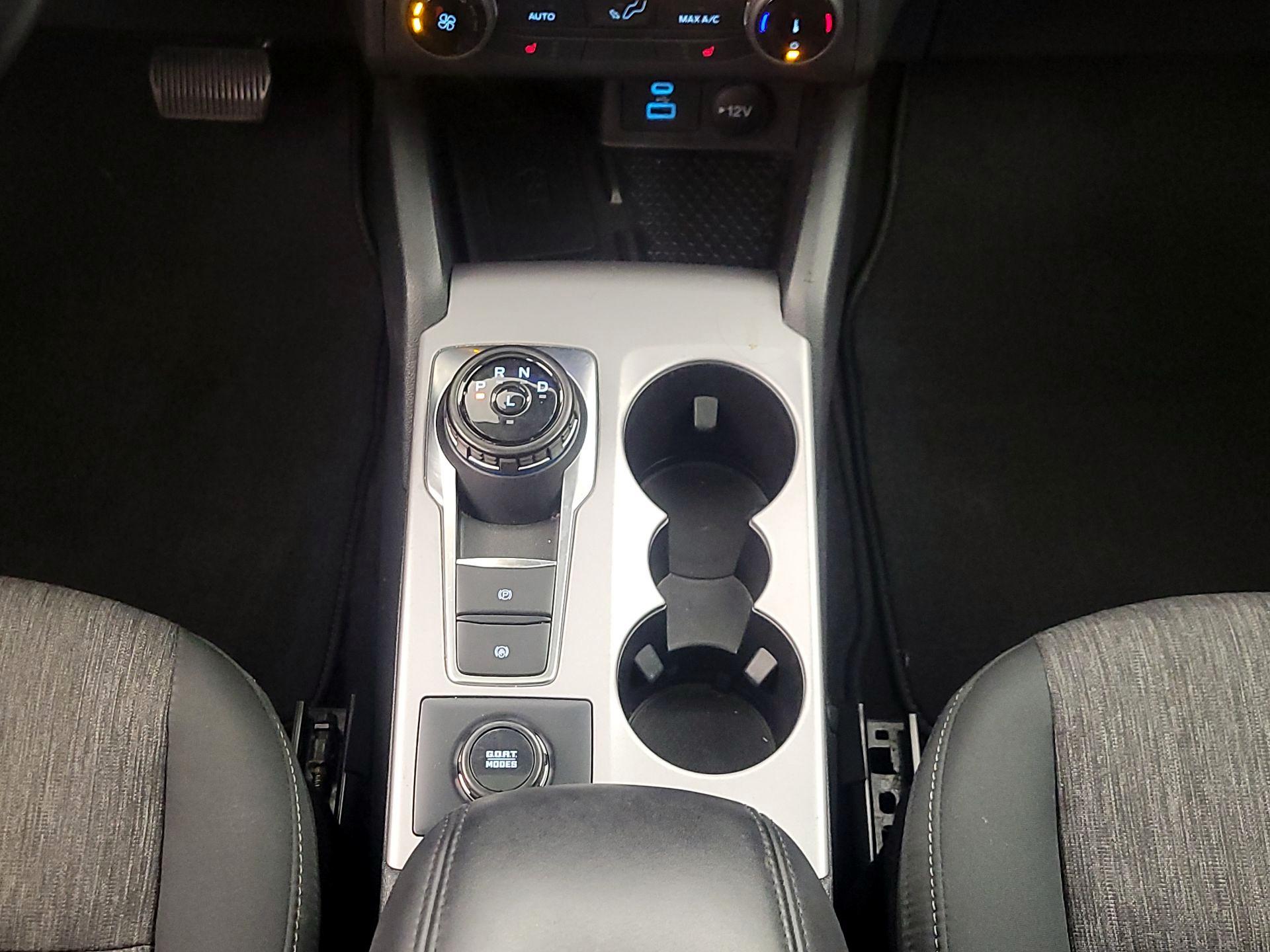 Thumbnail: 2022 Ford Bronco Sport - 17