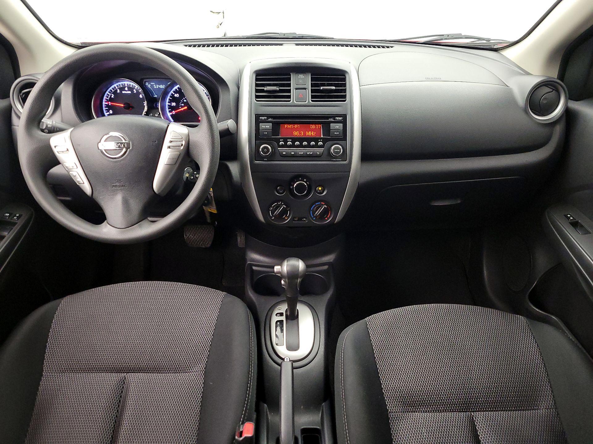 Thumbnail: 2015 Nissan Versa - 9