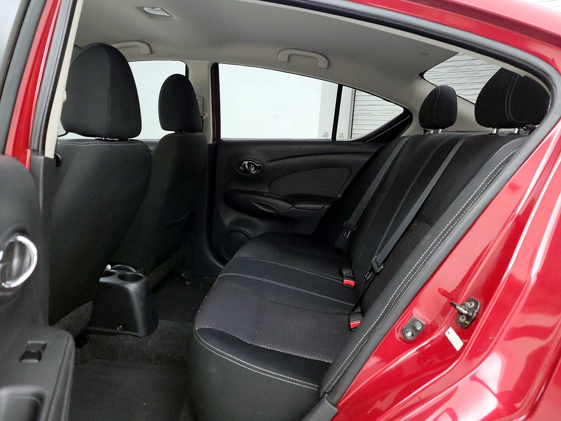 Thumbnail: 2015 Nissan Versa - 17
