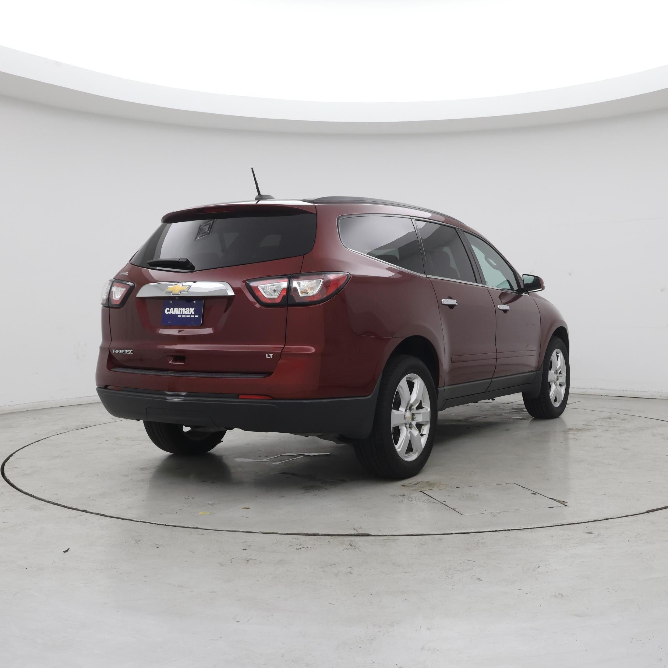 Thumbnail: 2017 Chevrolet Traverse - 8