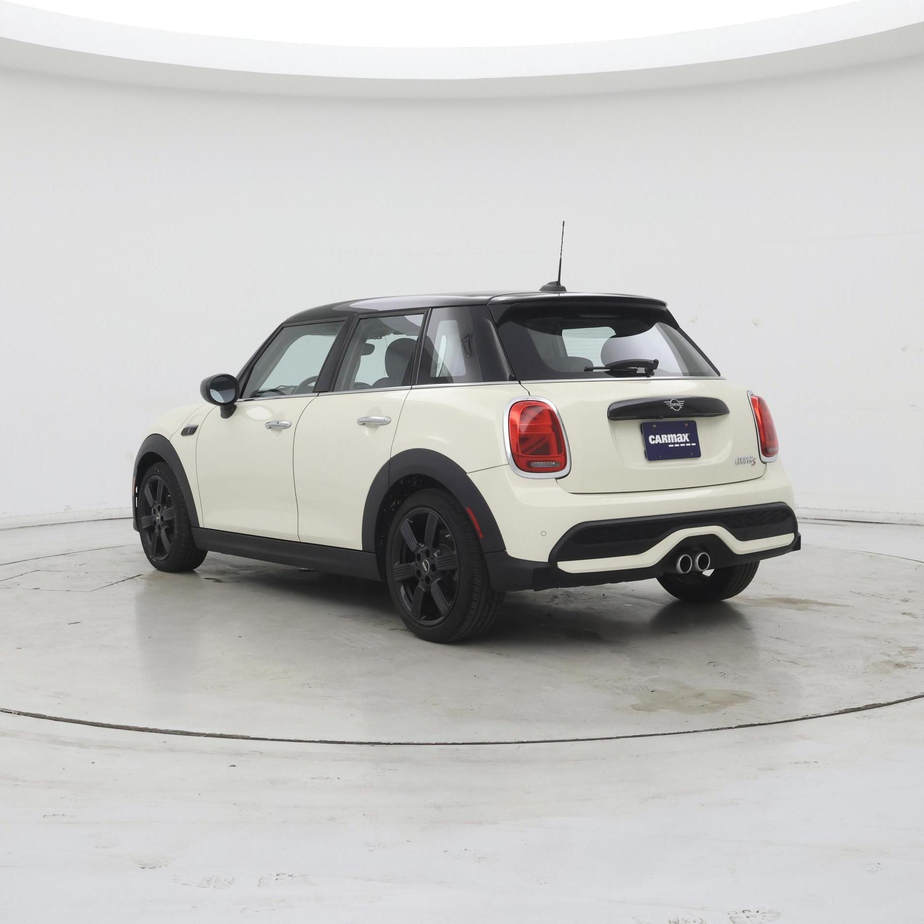 Thumbnail: 2022 MINI Cooper Hardtop - 2