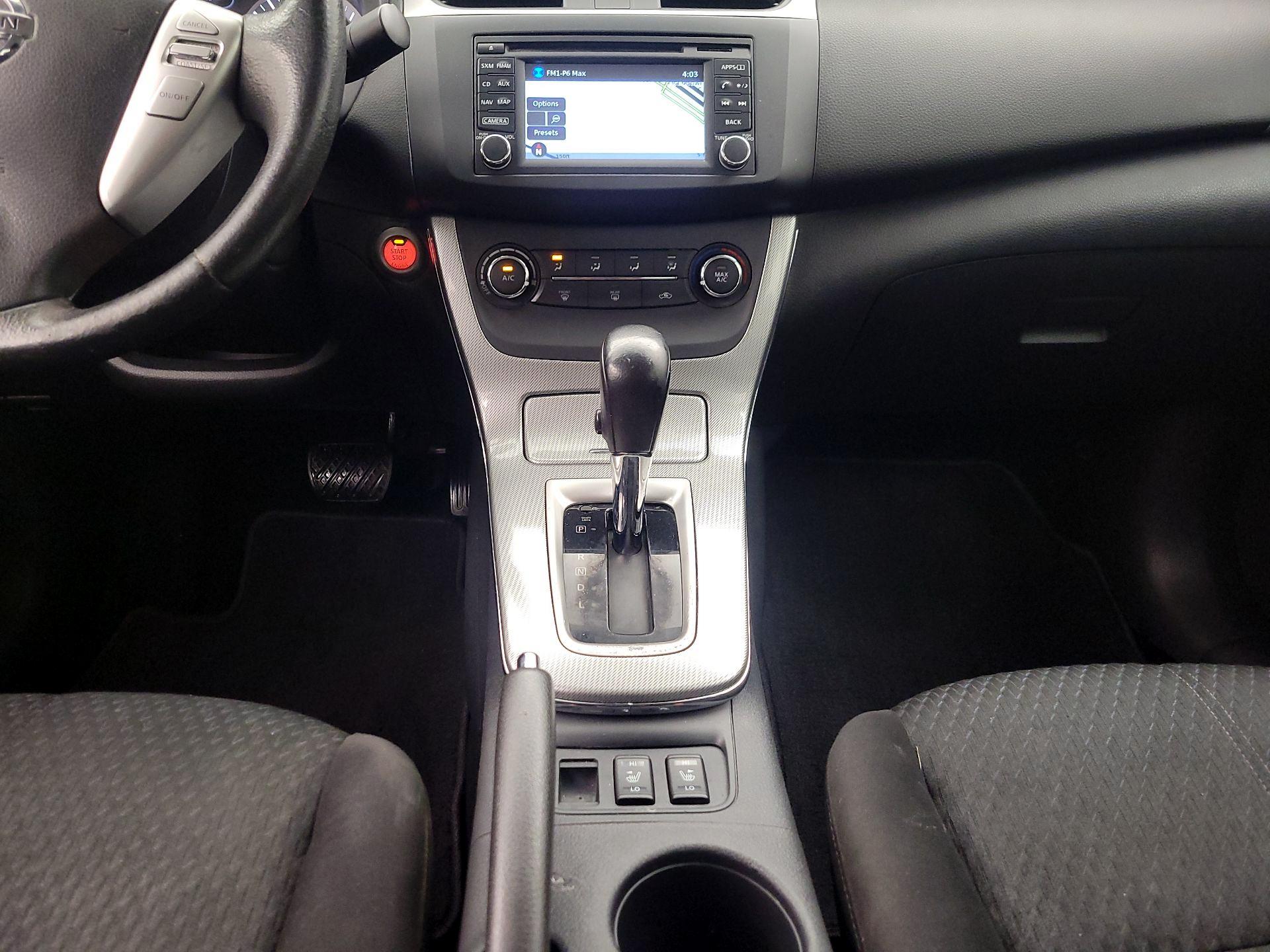 Thumbnail: 2015 Nissan Sentra - 18