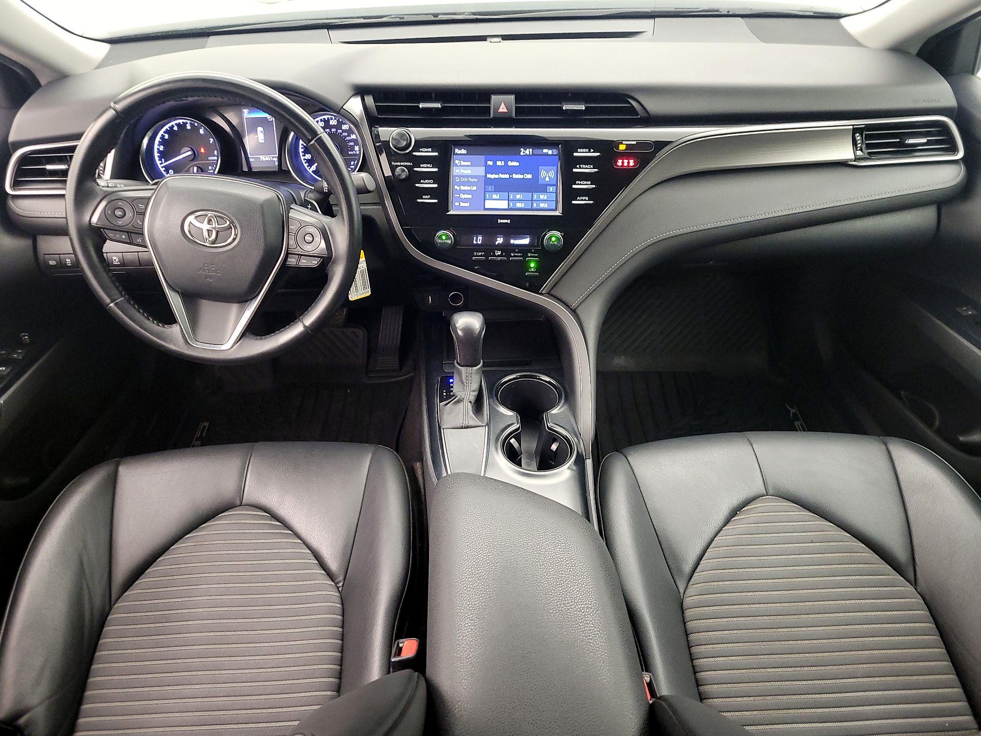 Thumbnail: 2020 Toyota Camry - 9
