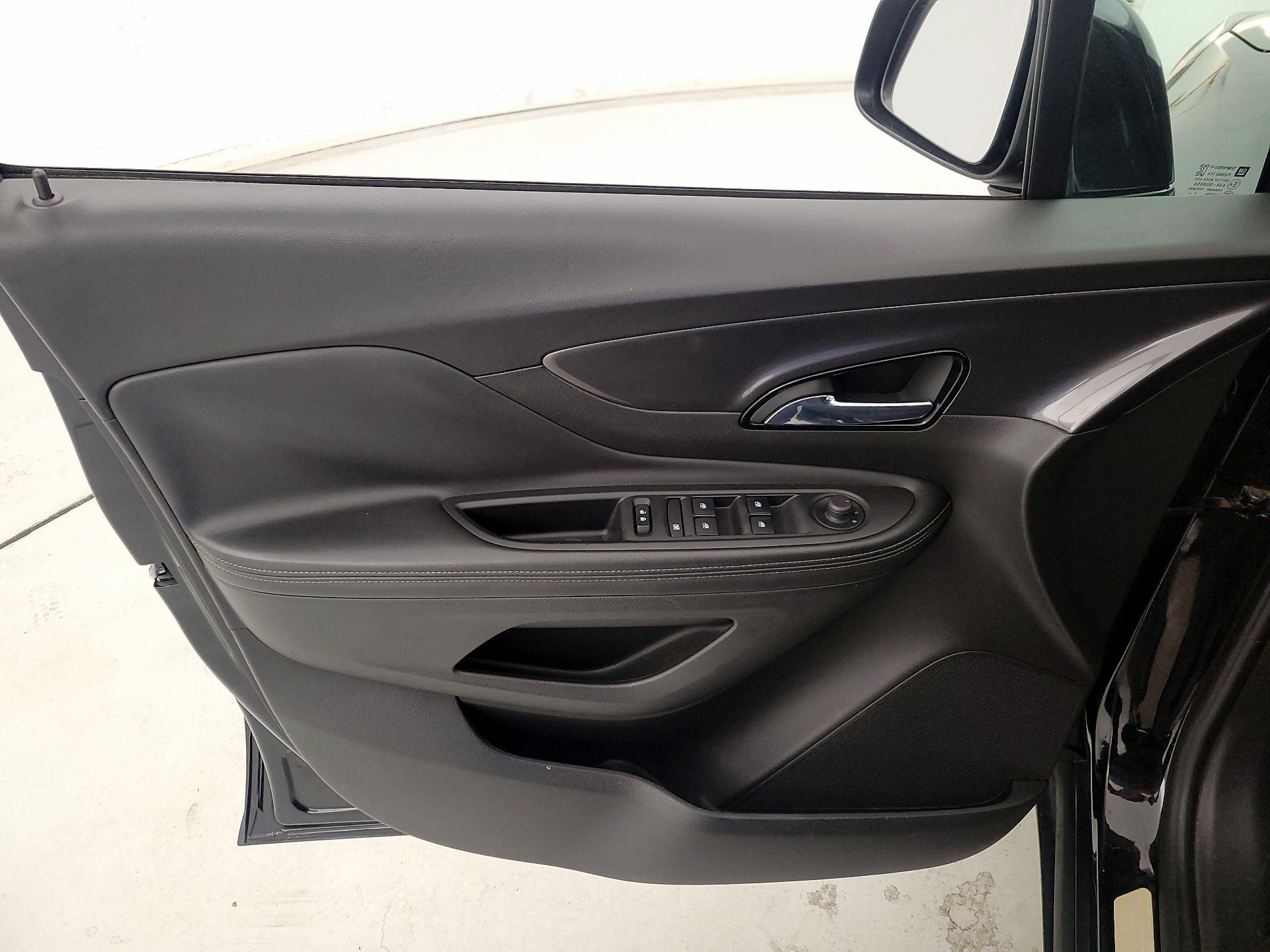 Thumbnail: 2018 Buick Encore - 12