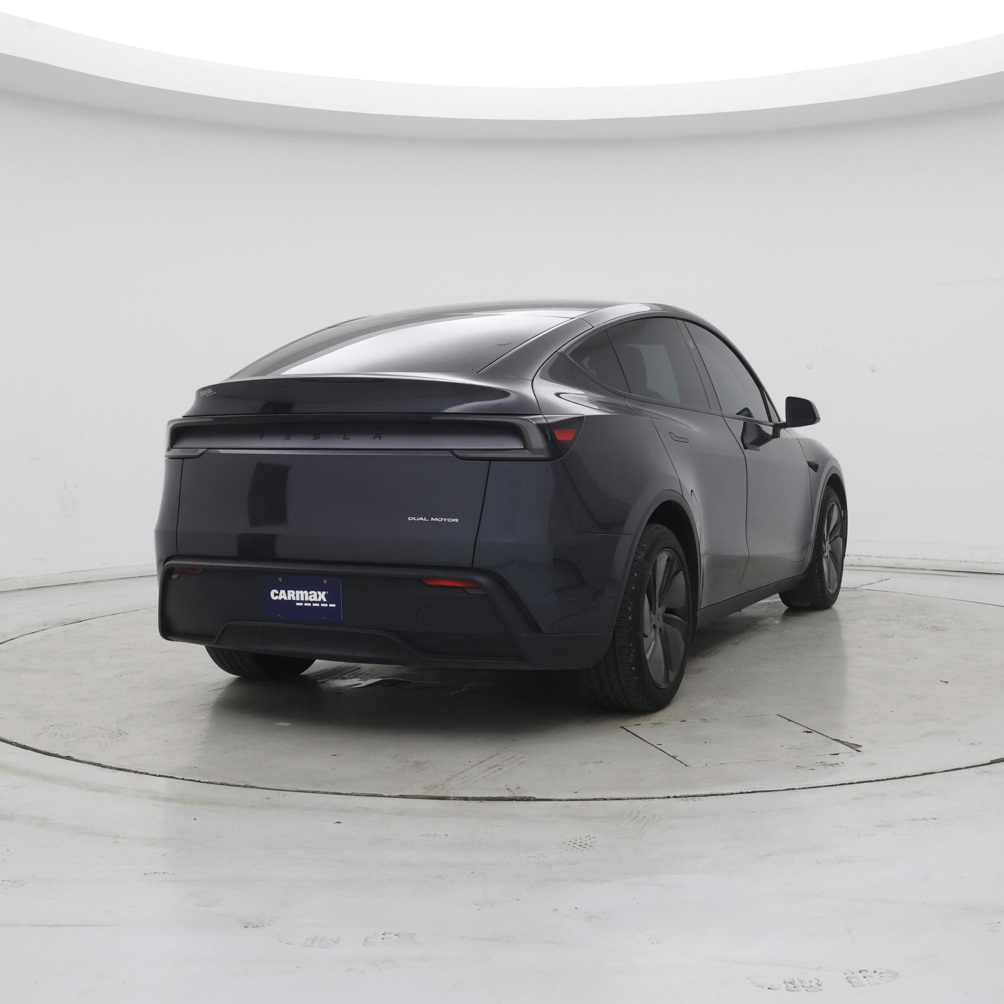 Thumbnail: 2026 Tesla Model Y - 8