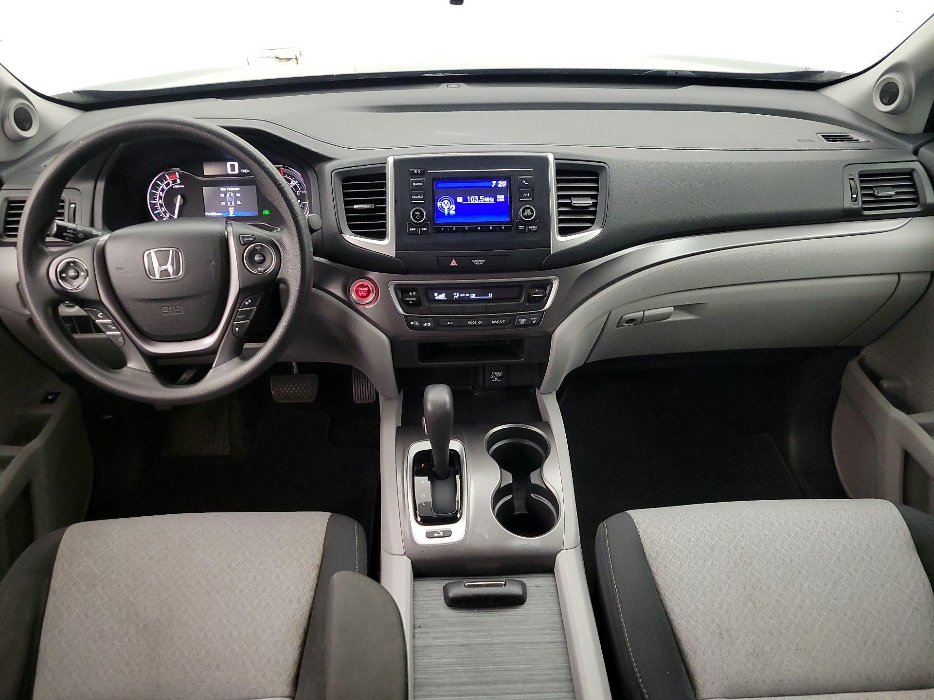 Thumbnail: 2017 Honda Ridgeline - 9