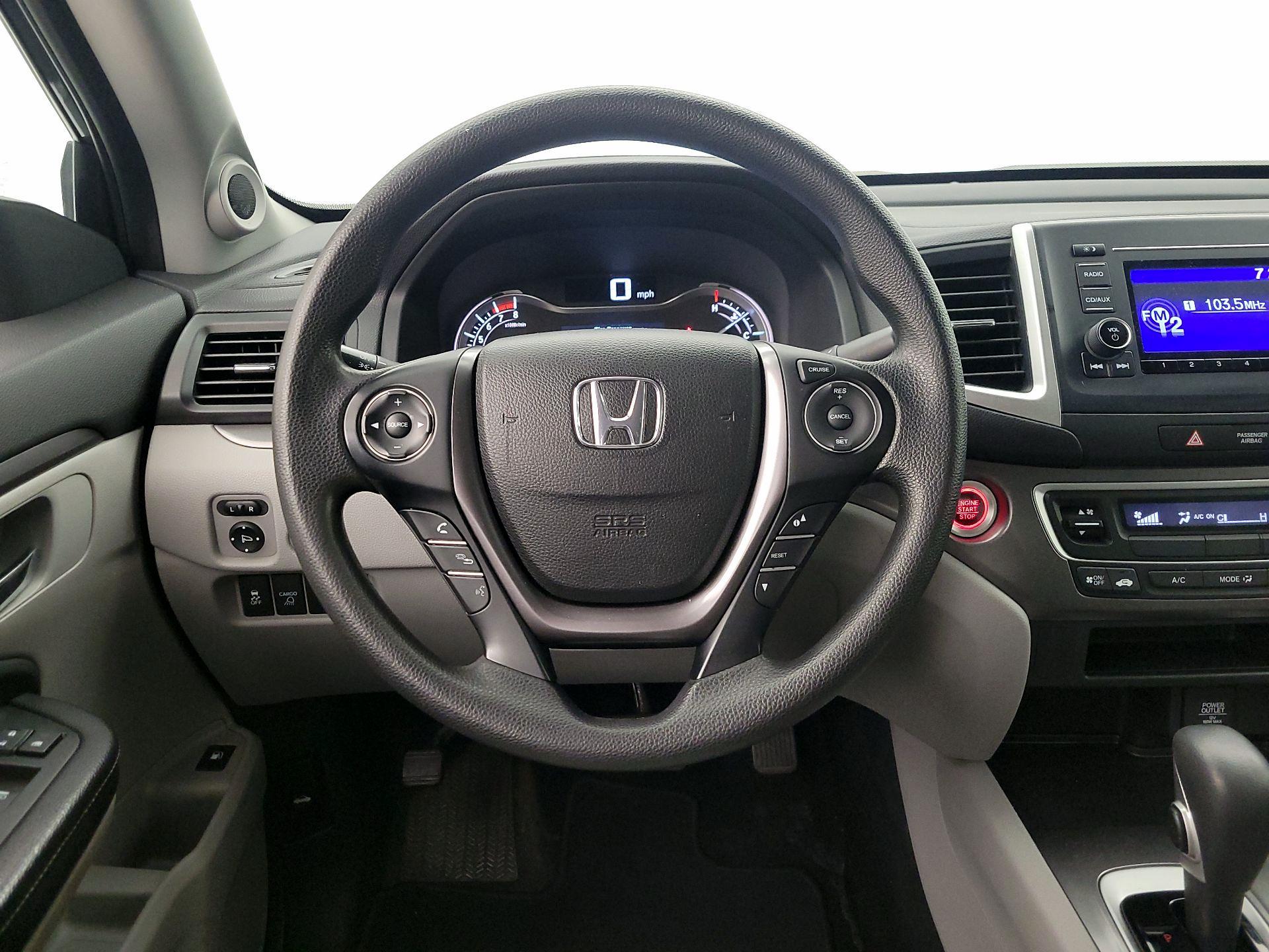 Thumbnail: 2017 Honda Ridgeline - 10