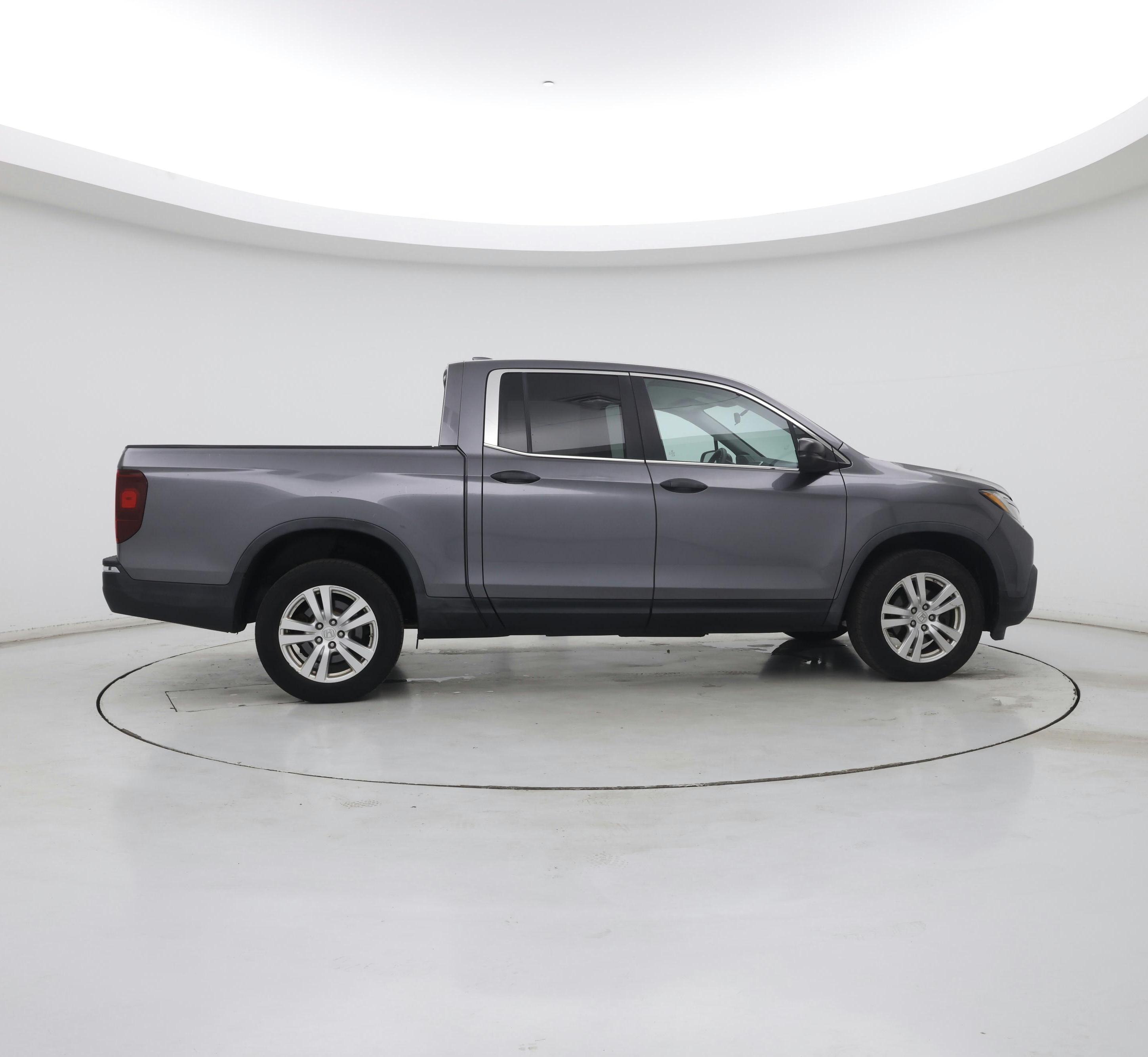 Thumbnail: 2017 Honda Ridgeline - 7