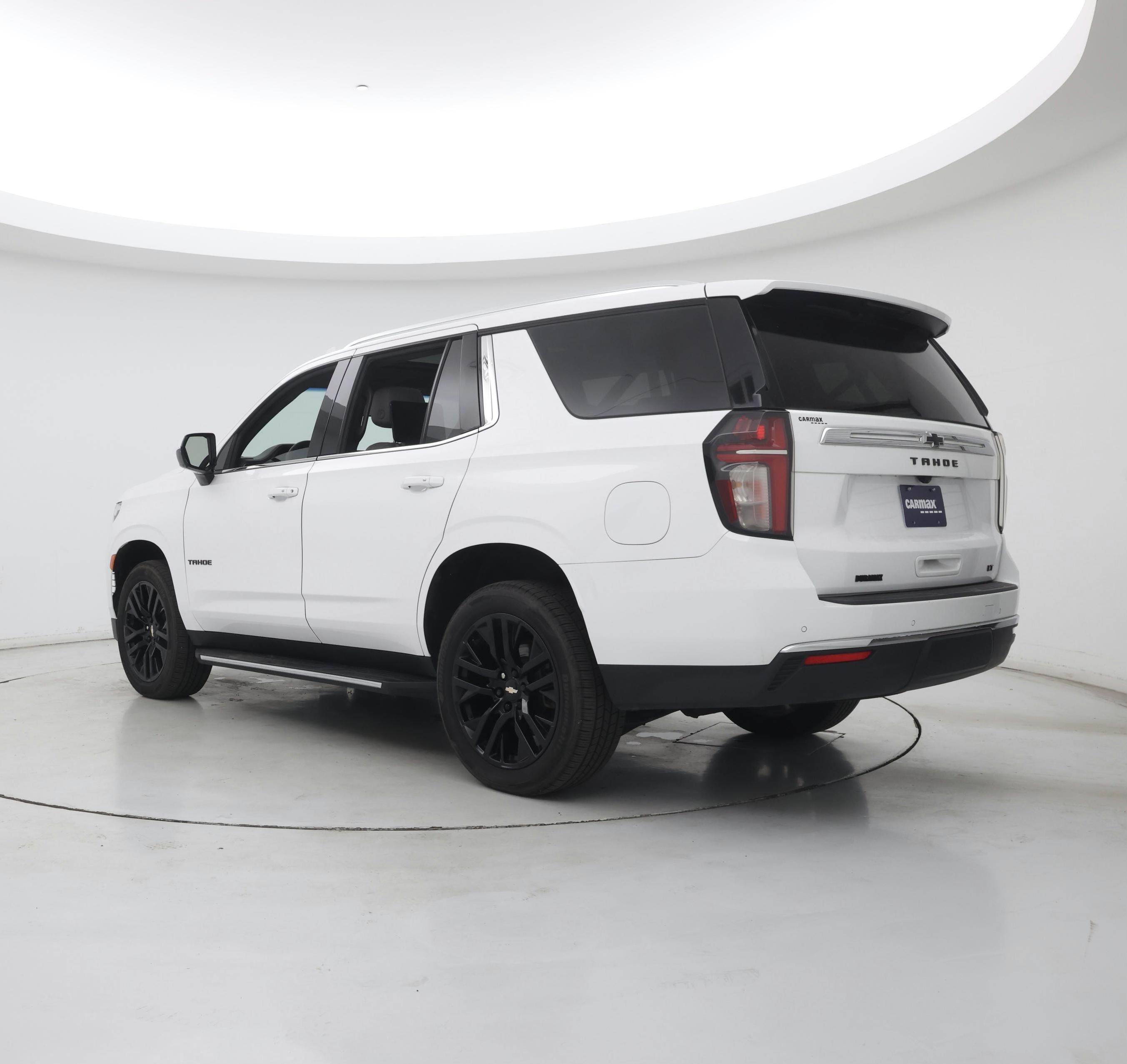 Thumbnail: 2021 Chevrolet Tahoe - 2
