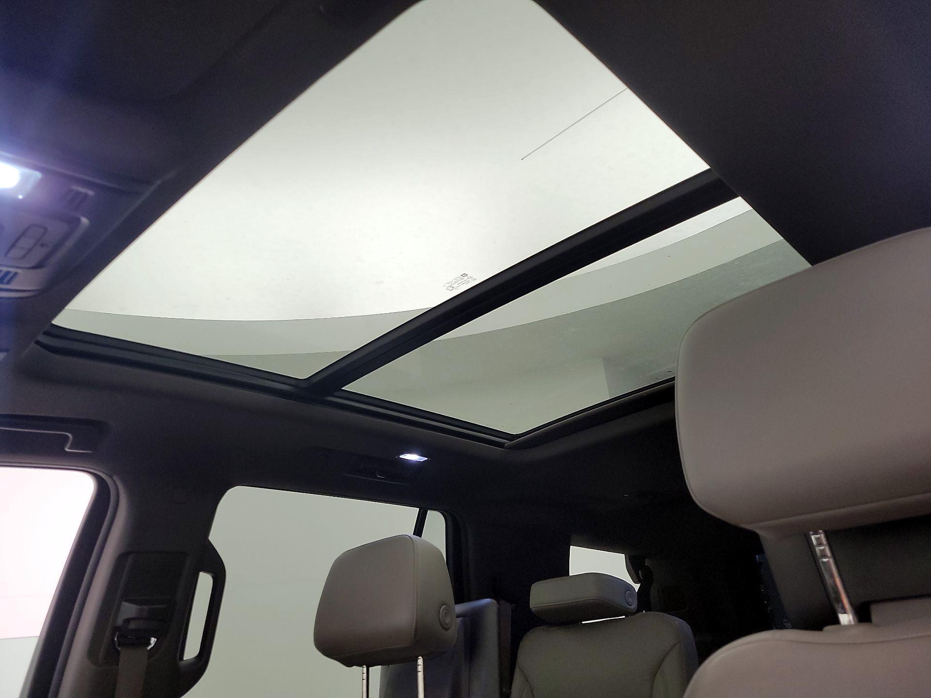 Thumbnail: 2021 Chevrolet Tahoe - 20