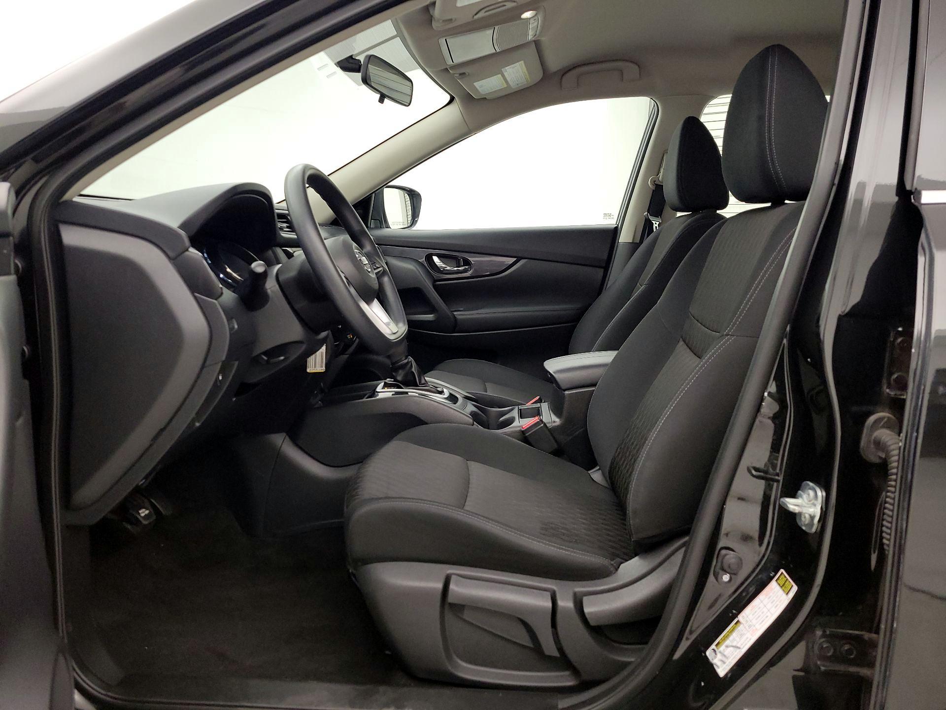 Thumbnail: 2018 Nissan Rogue - 11