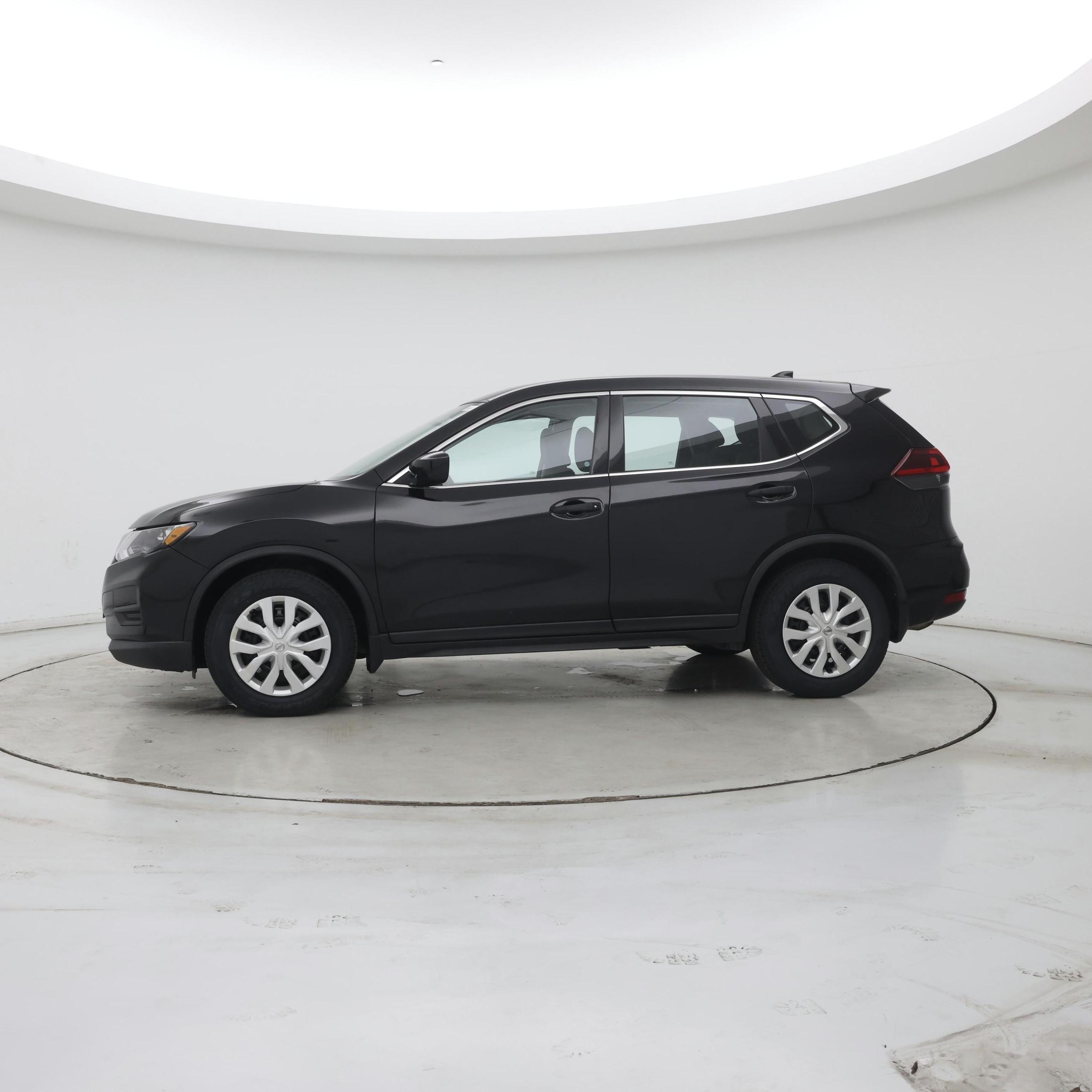 Thumbnail: 2018 Nissan Rogue - 3