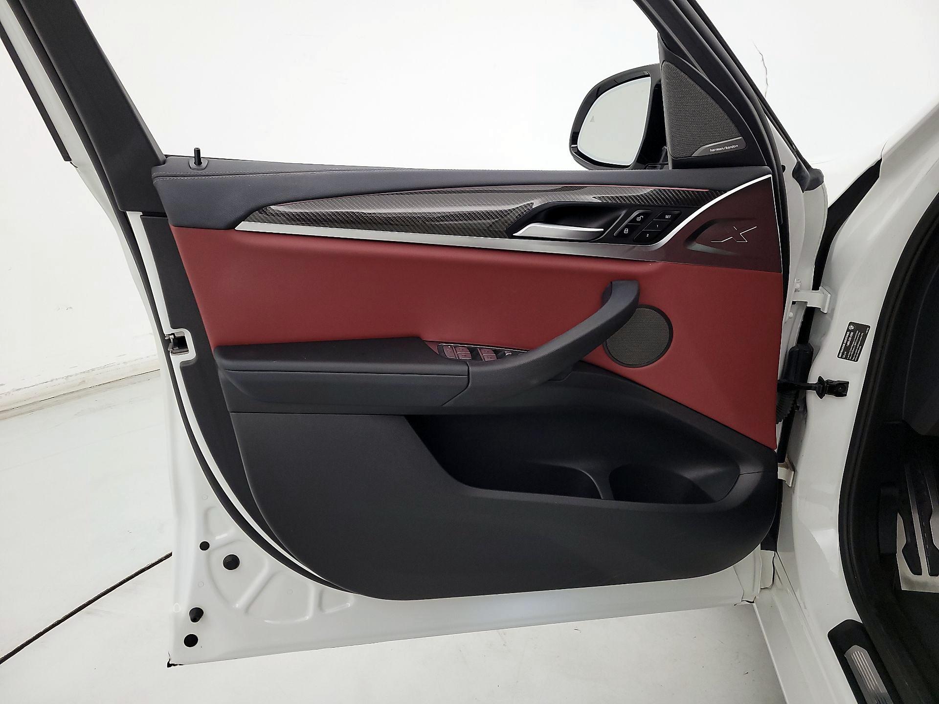 Thumbnail: 2022 BMW X3 - 12