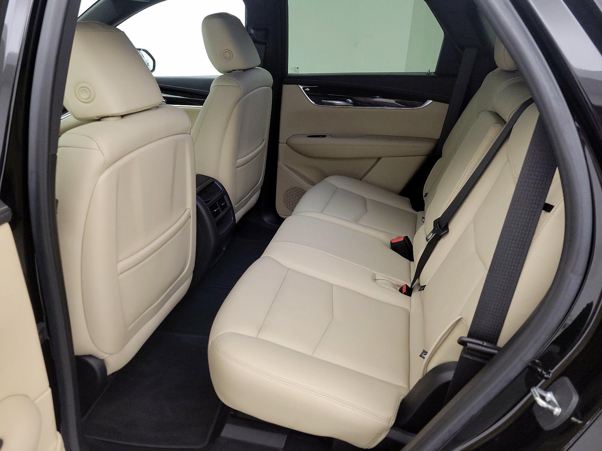 Thumbnail: 2019 Cadillac XT5 - 18