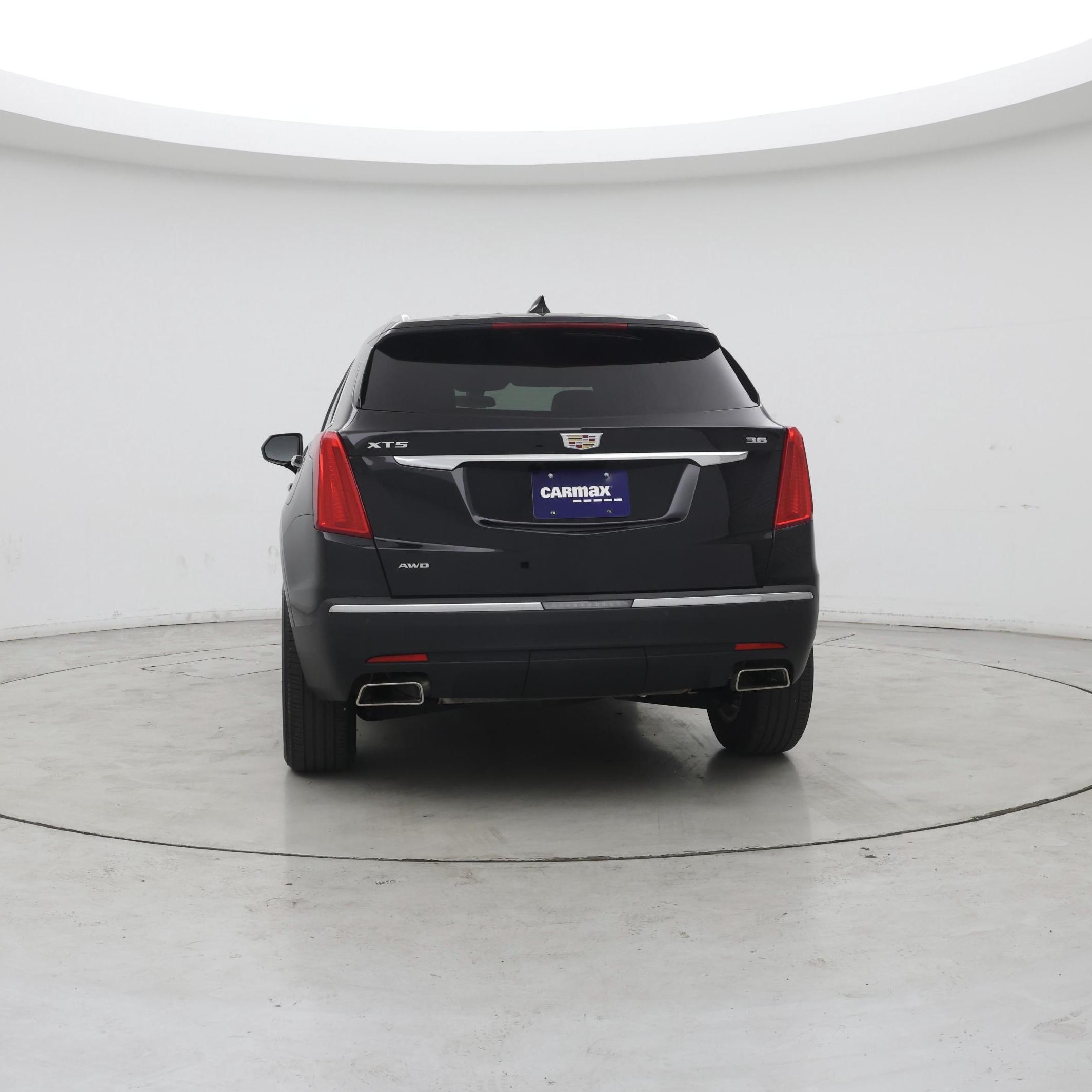 Thumbnail: 2019 Cadillac XT5 - 6