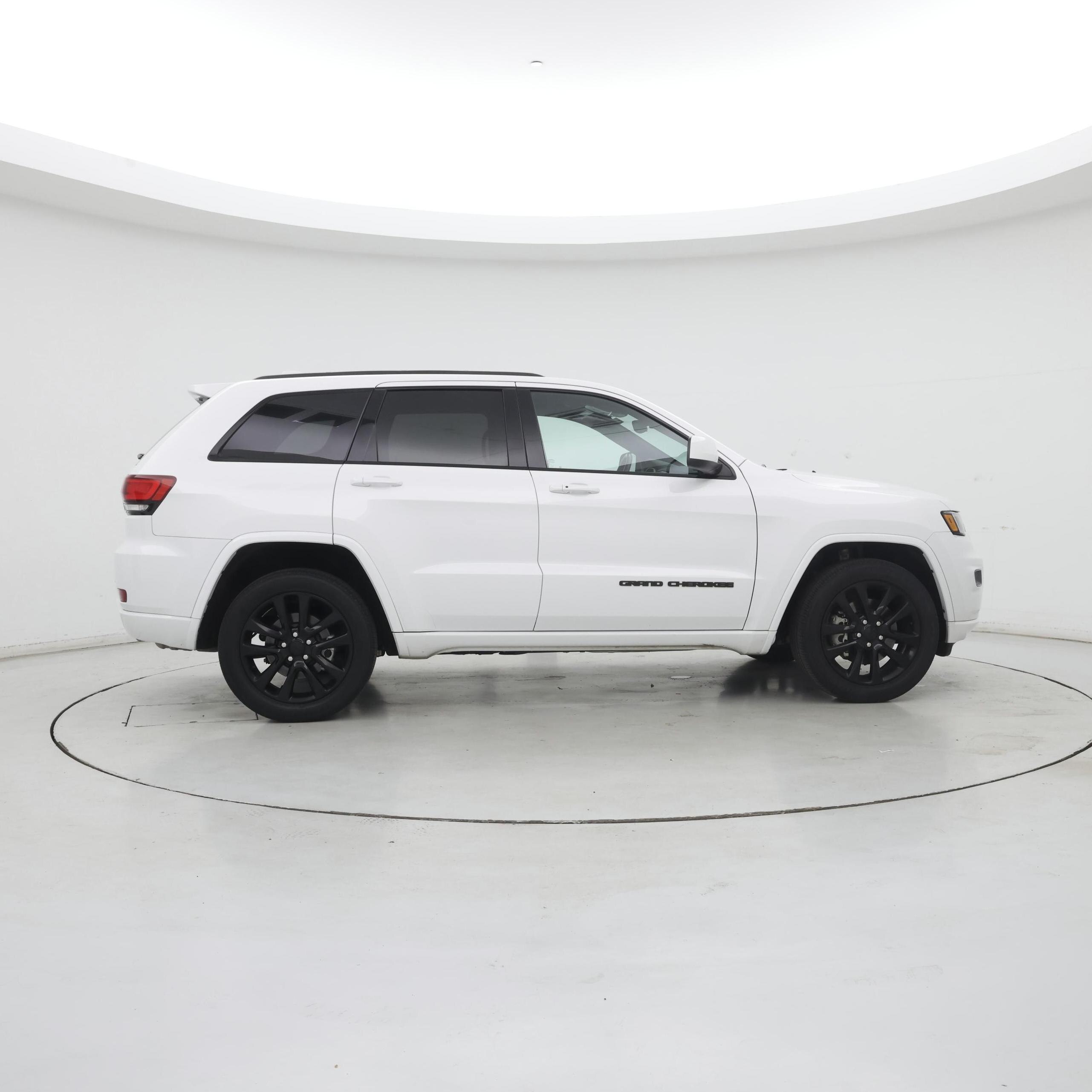 Thumbnail: 2021 Jeep Grand Cherokee - 7