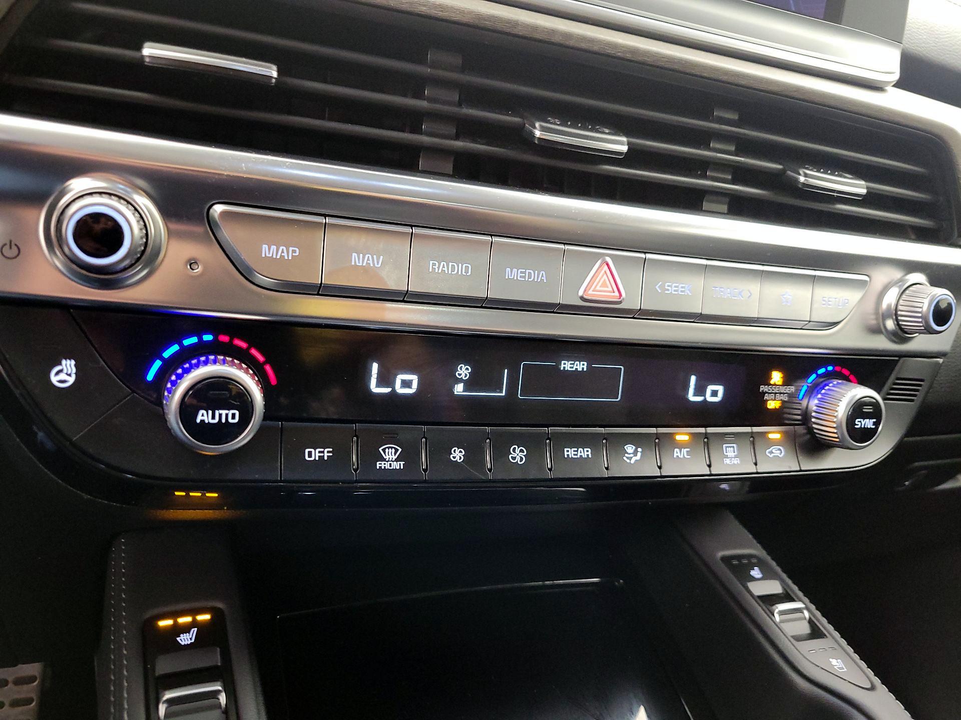 Thumbnail: 2022 Kia Telluride - 17