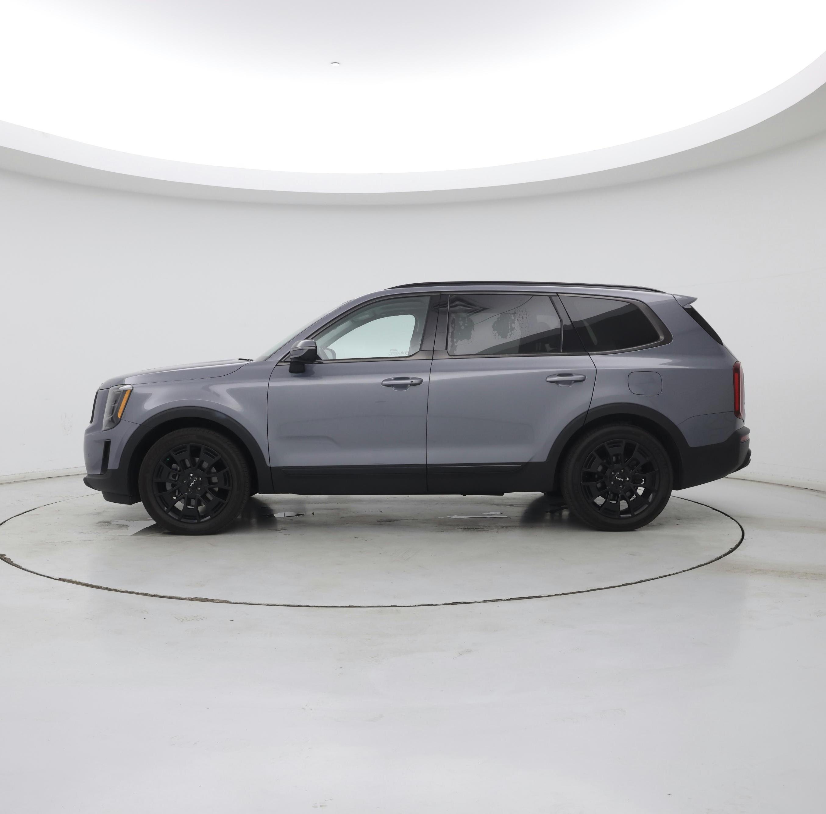 Thumbnail: 2022 Kia Telluride - 3