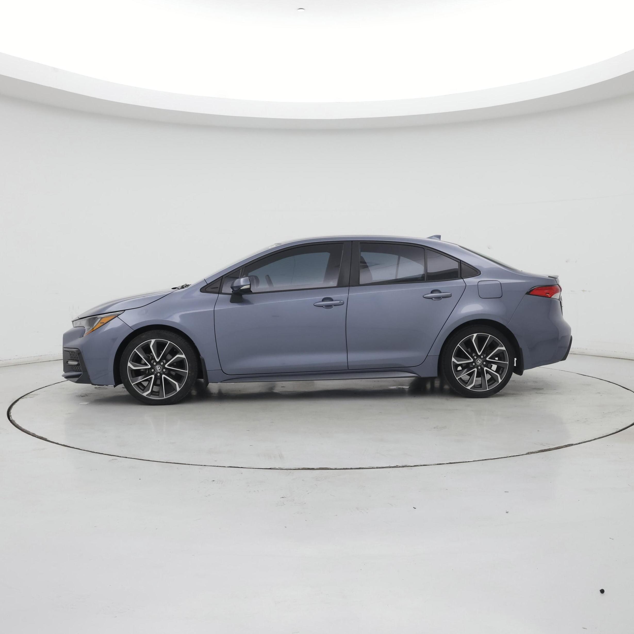 Thumbnail: 2022 Toyota Corolla - 3