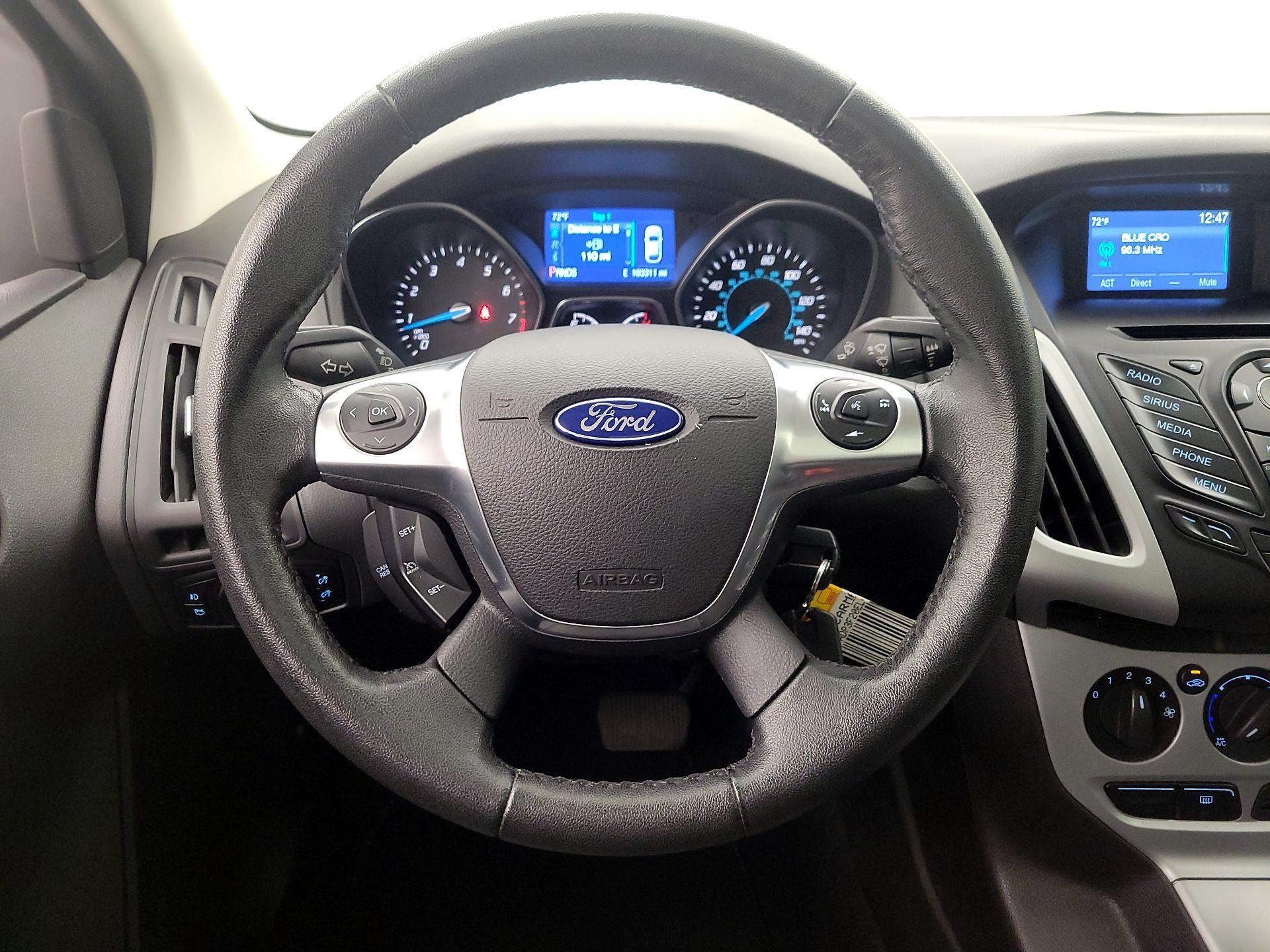 Thumbnail: 2014 Ford Focus - 10