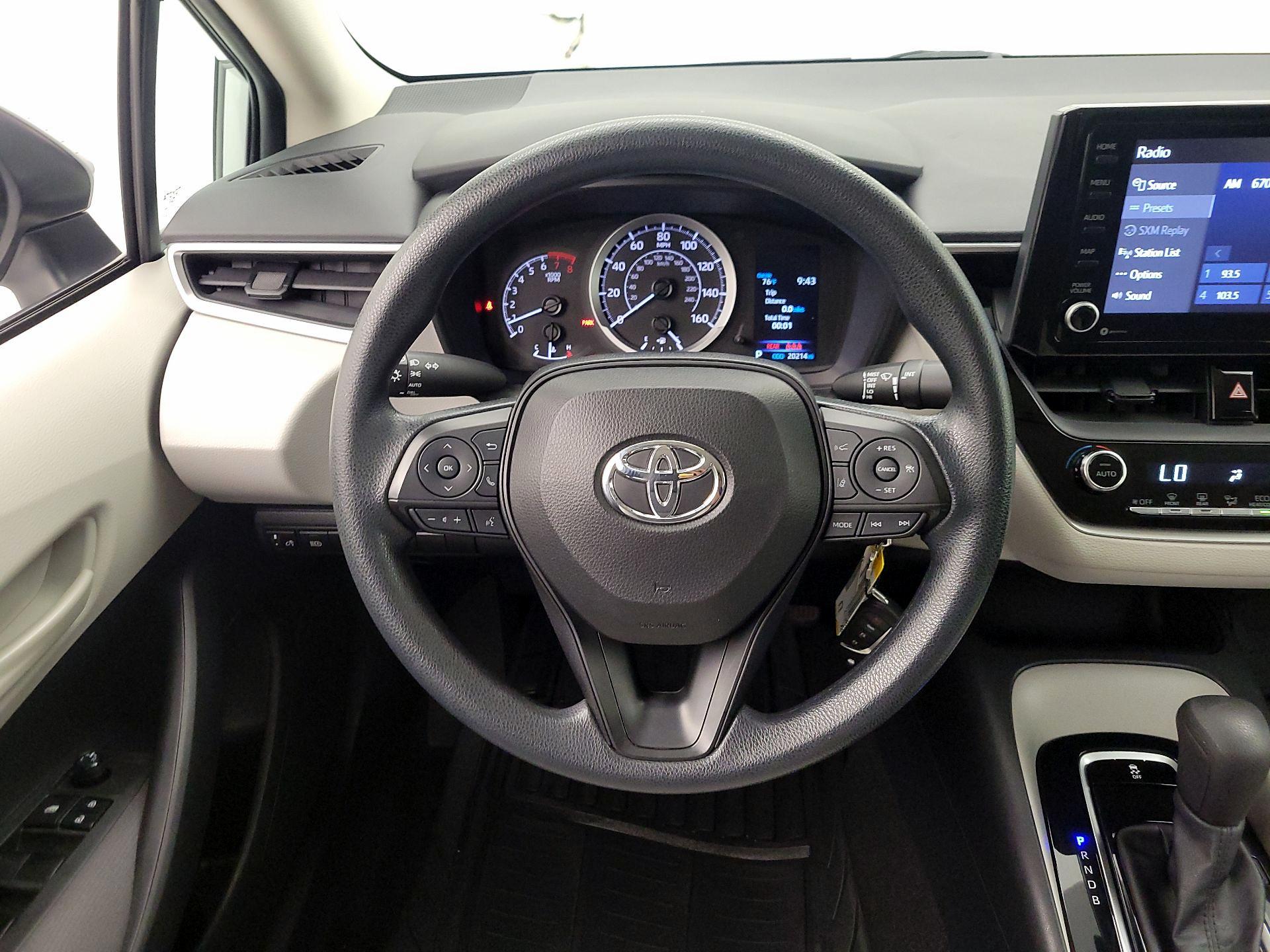 Thumbnail: 2022 Toyota Corolla - 10