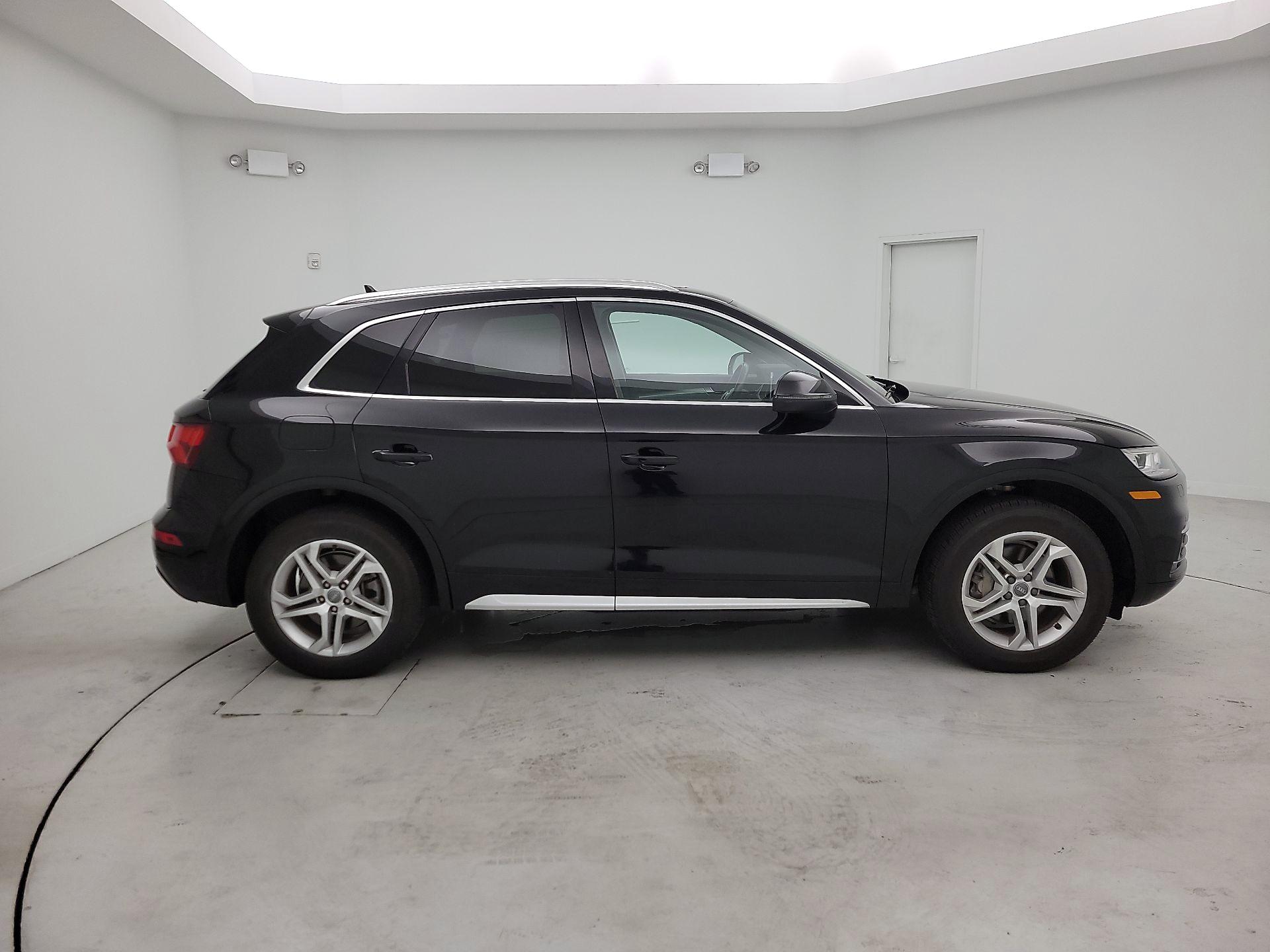 Thumbnail: 2018 Audi Q5 - 4