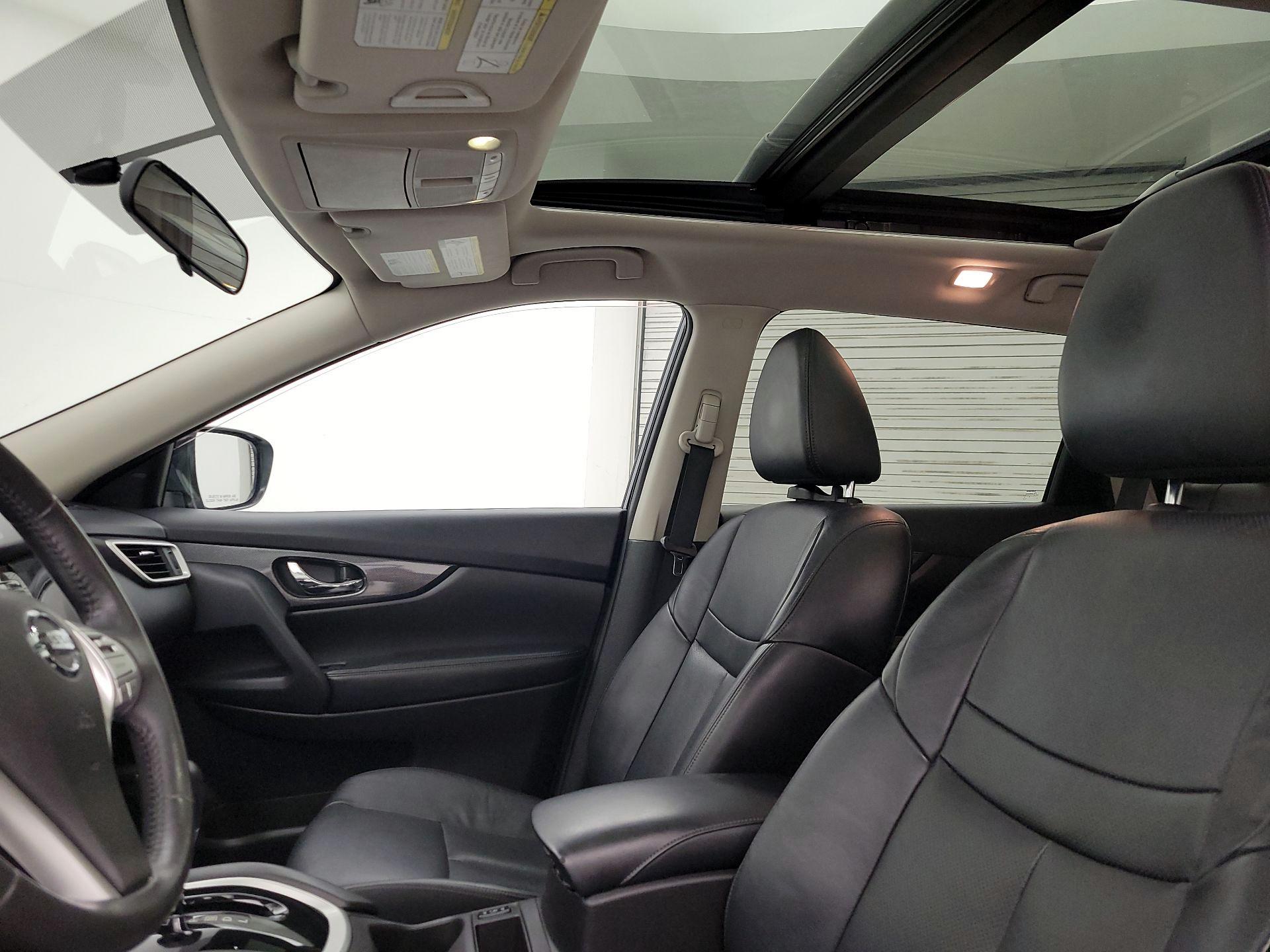 Thumbnail: 2015 Nissan Rogue - 20