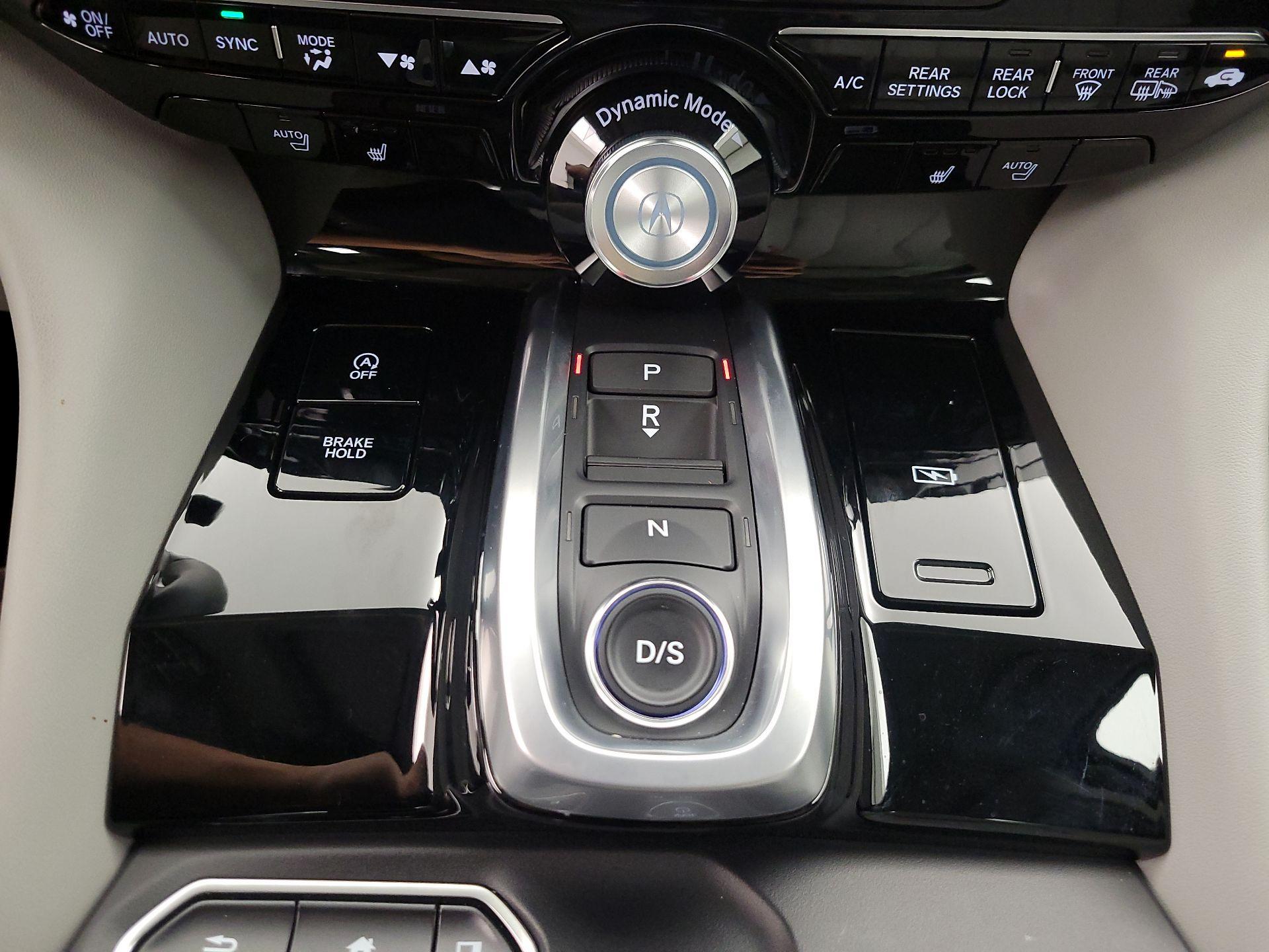 Thumbnail: 2023 Acura MDX - 18