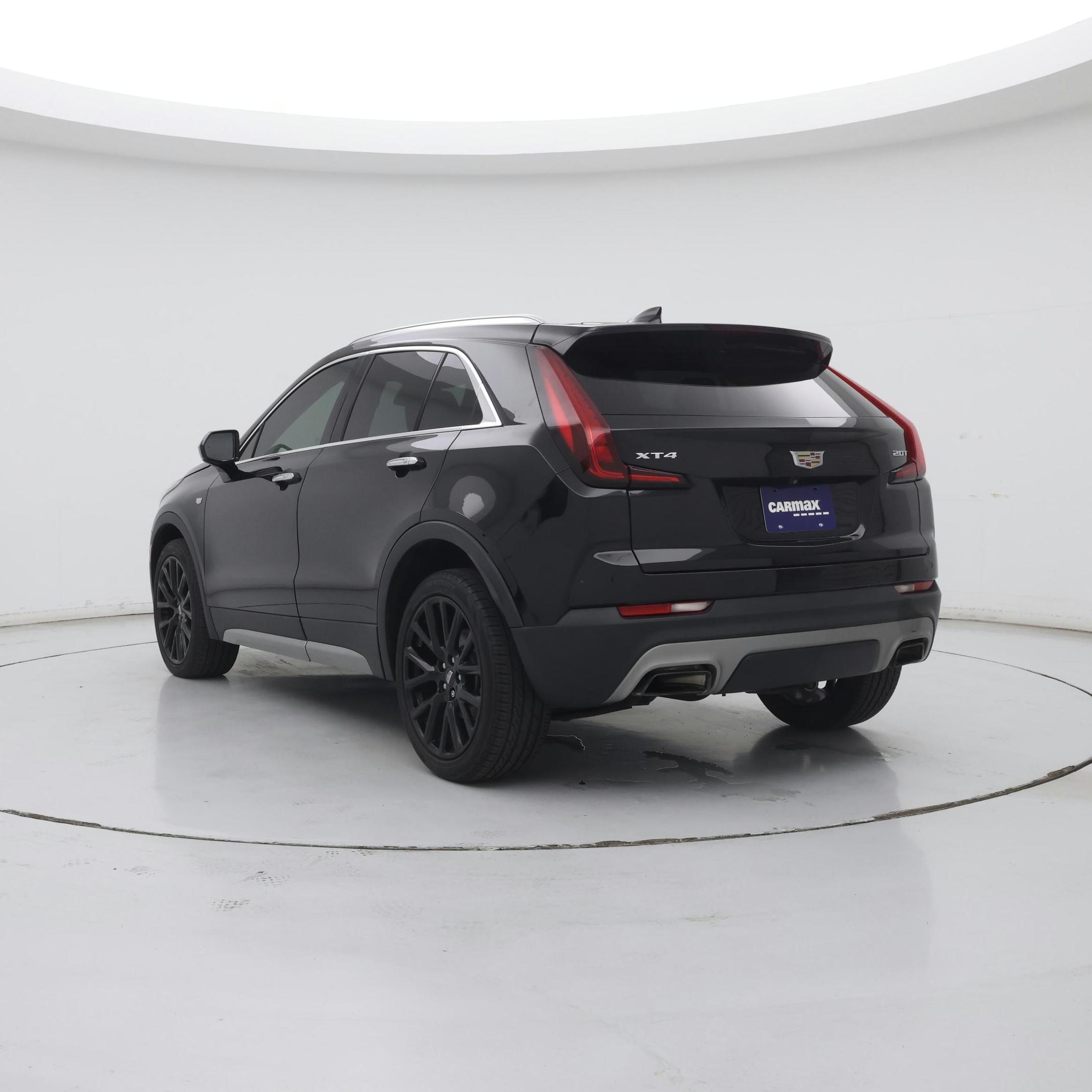Thumbnail: 2019 Cadillac XT4 - 2
