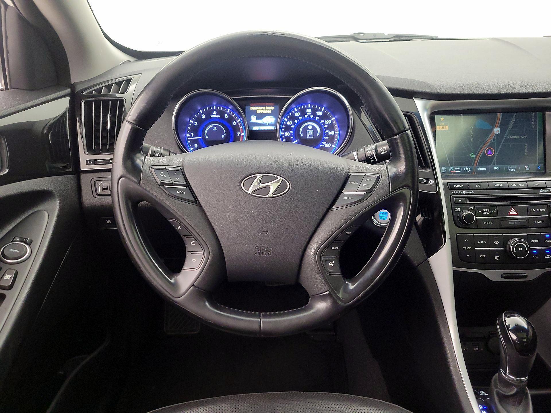 Thumbnail: 2014 Hyundai Sonata - 10