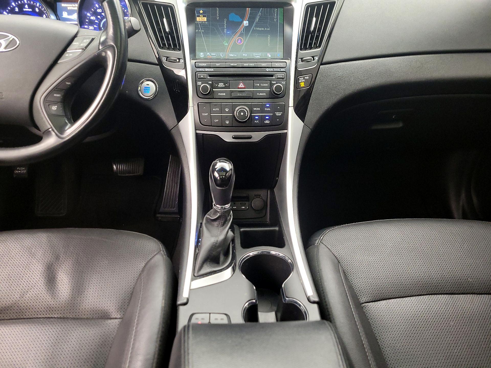 Thumbnail: 2014 Hyundai Sonata - 18