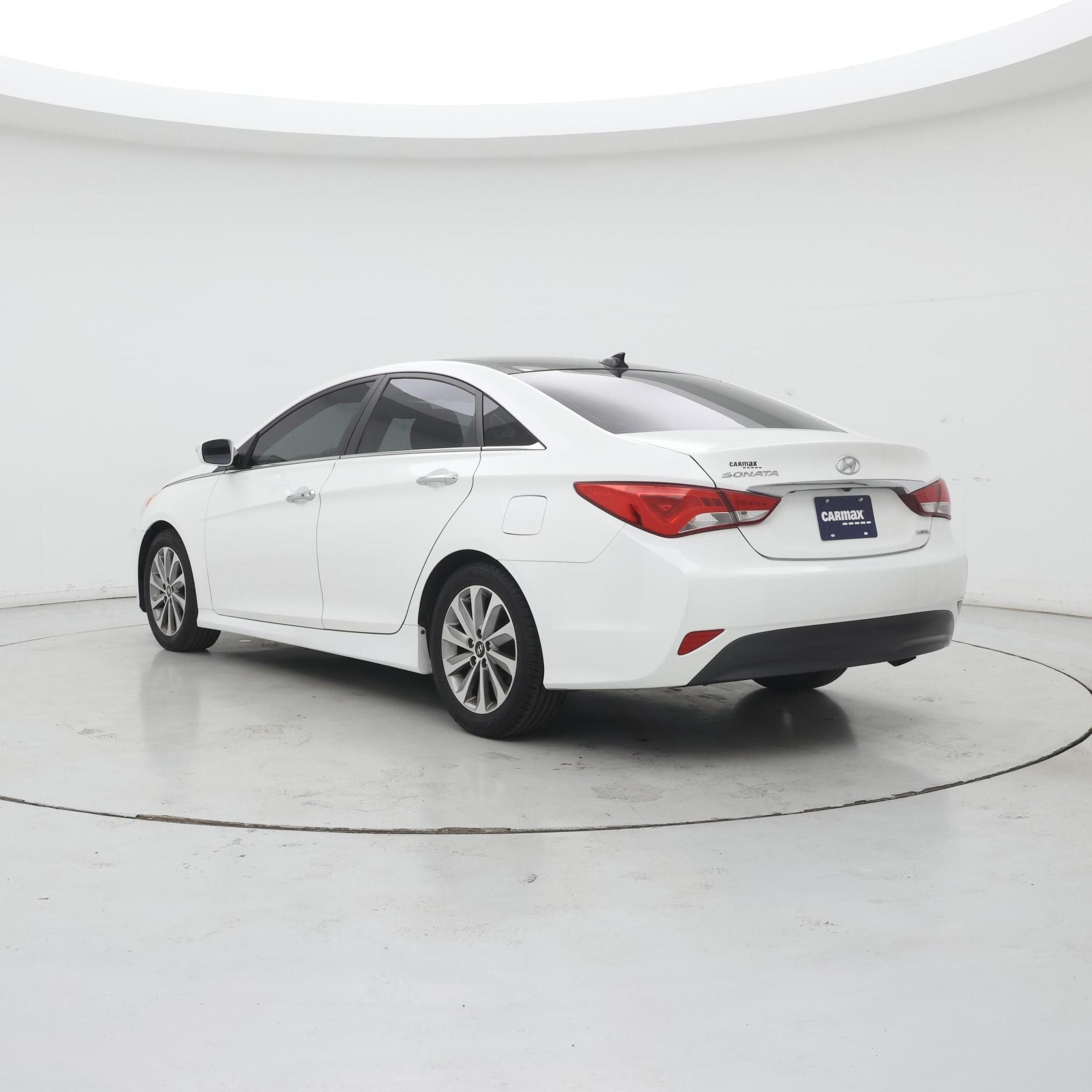 Thumbnail: 2014 Hyundai Sonata - 2