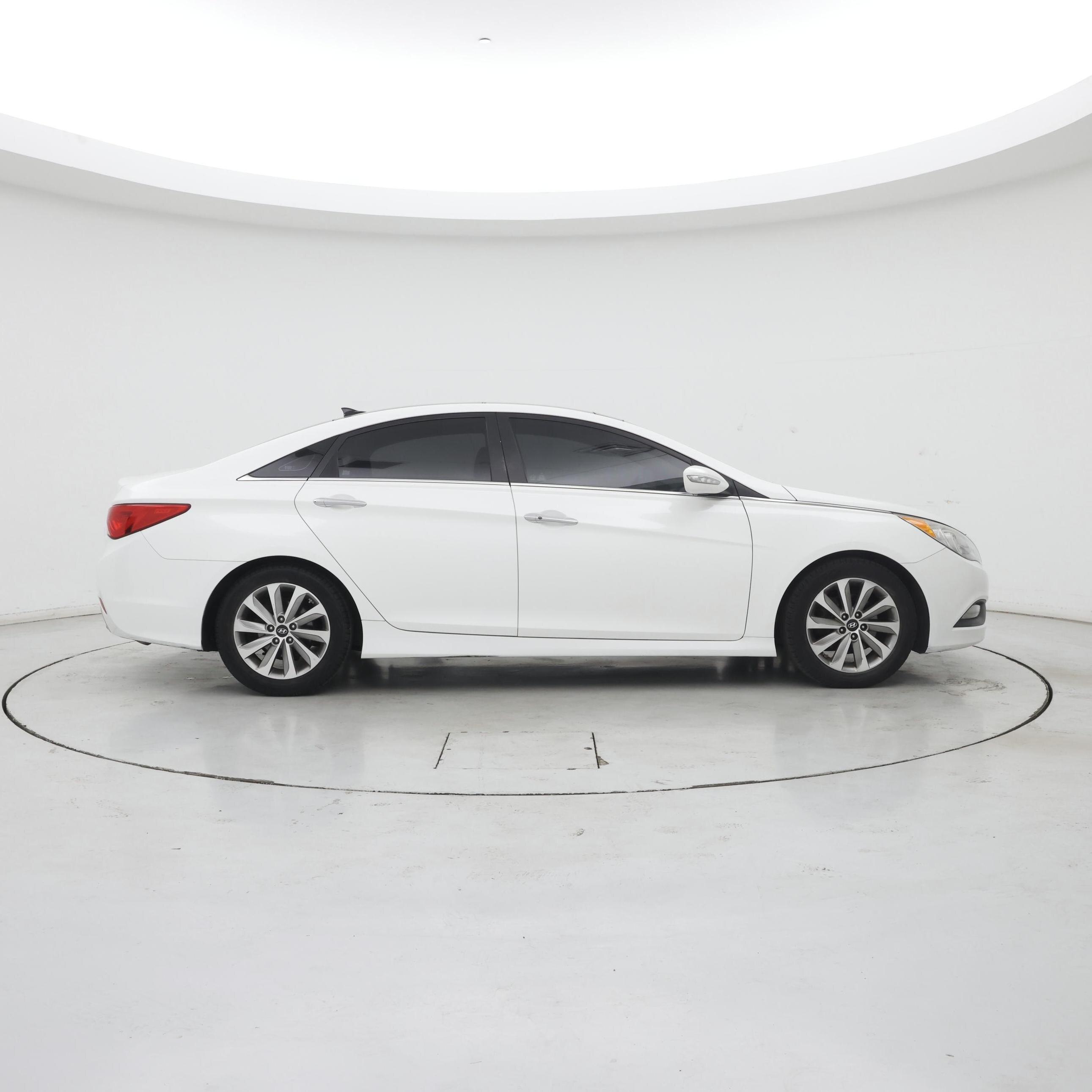 Thumbnail: 2014 Hyundai Sonata - 7