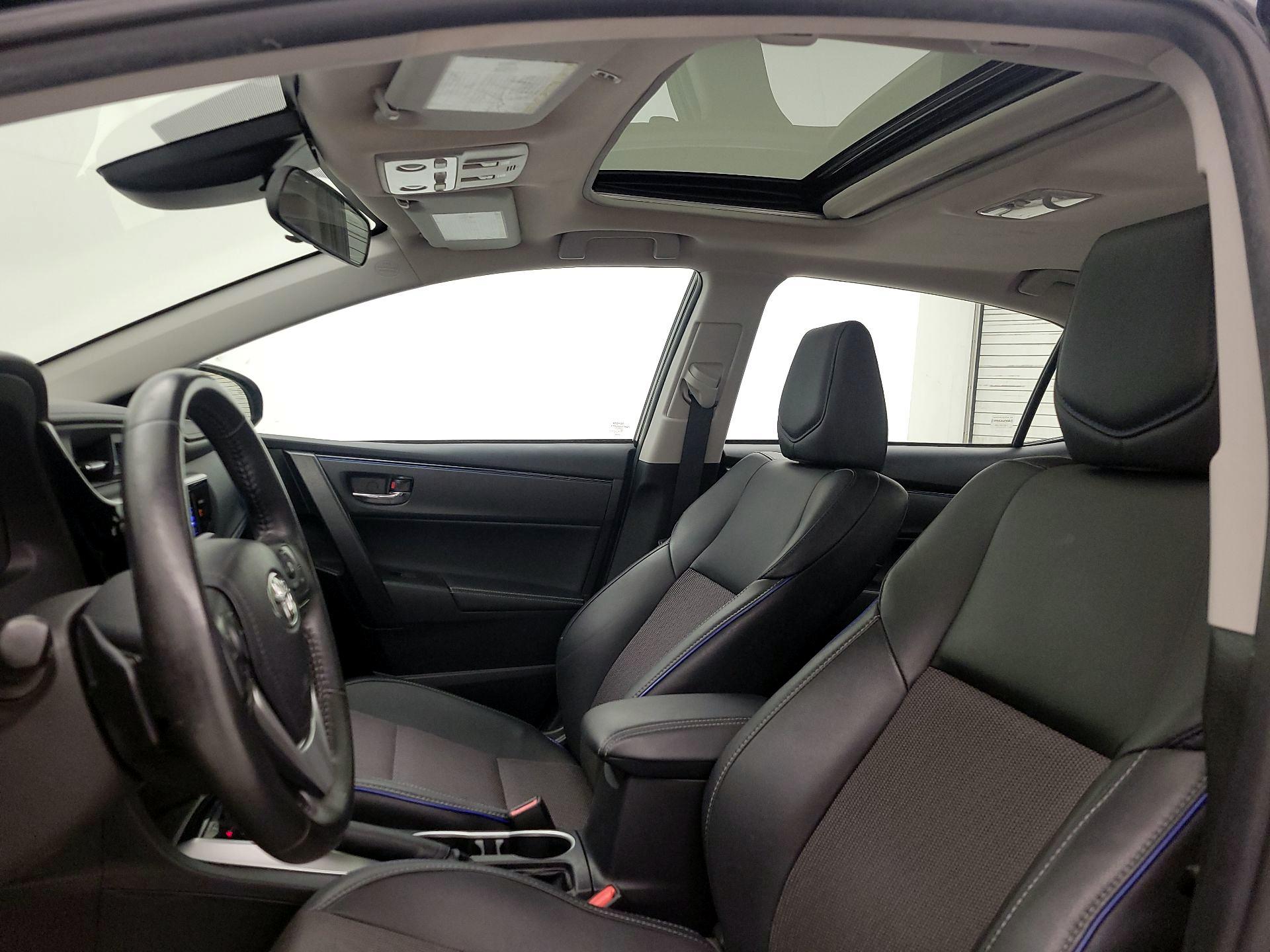 Thumbnail: 2017 Toyota Corolla - 19