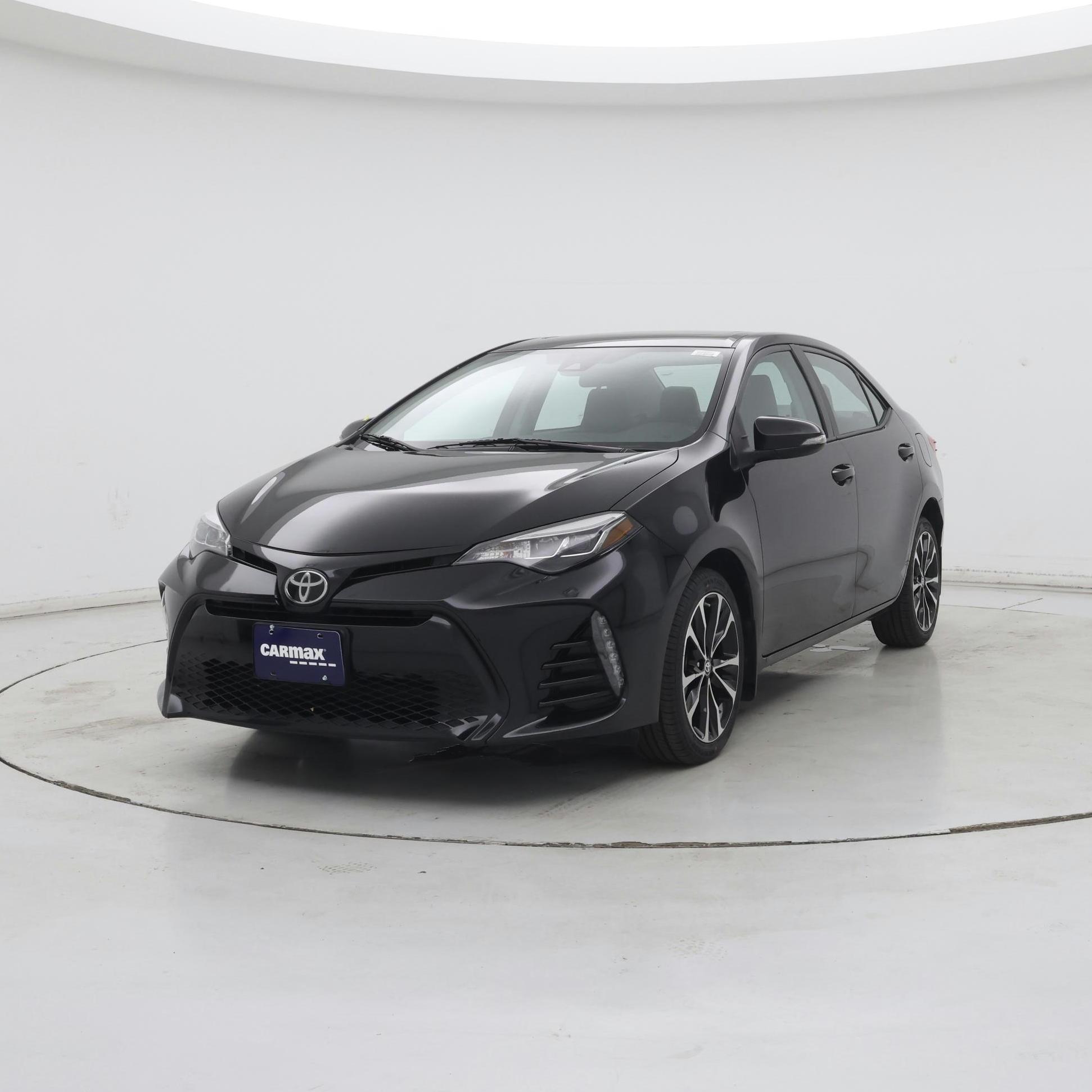 Thumbnail: 2017 Toyota Corolla - 4