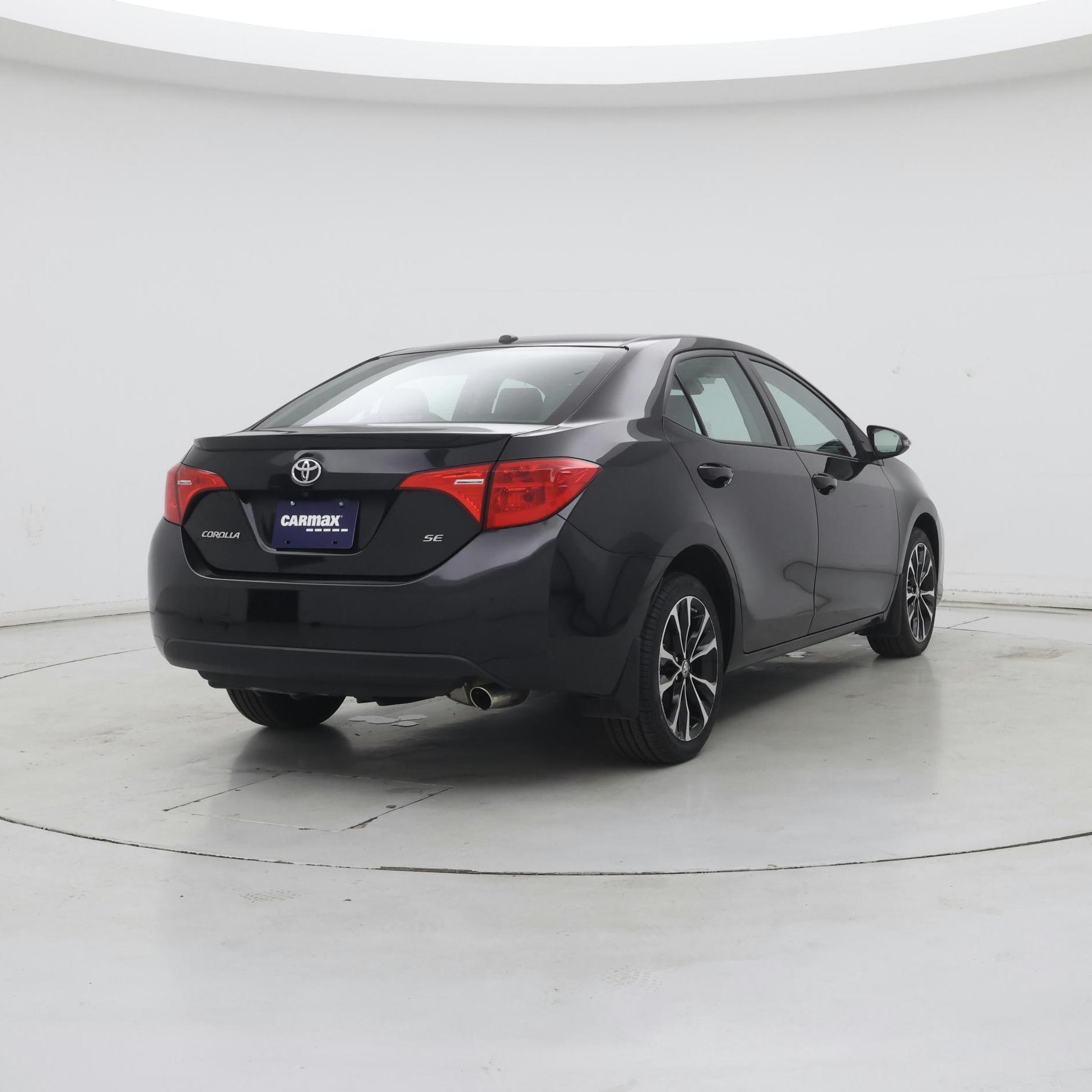 Thumbnail: 2017 Toyota Corolla - 8