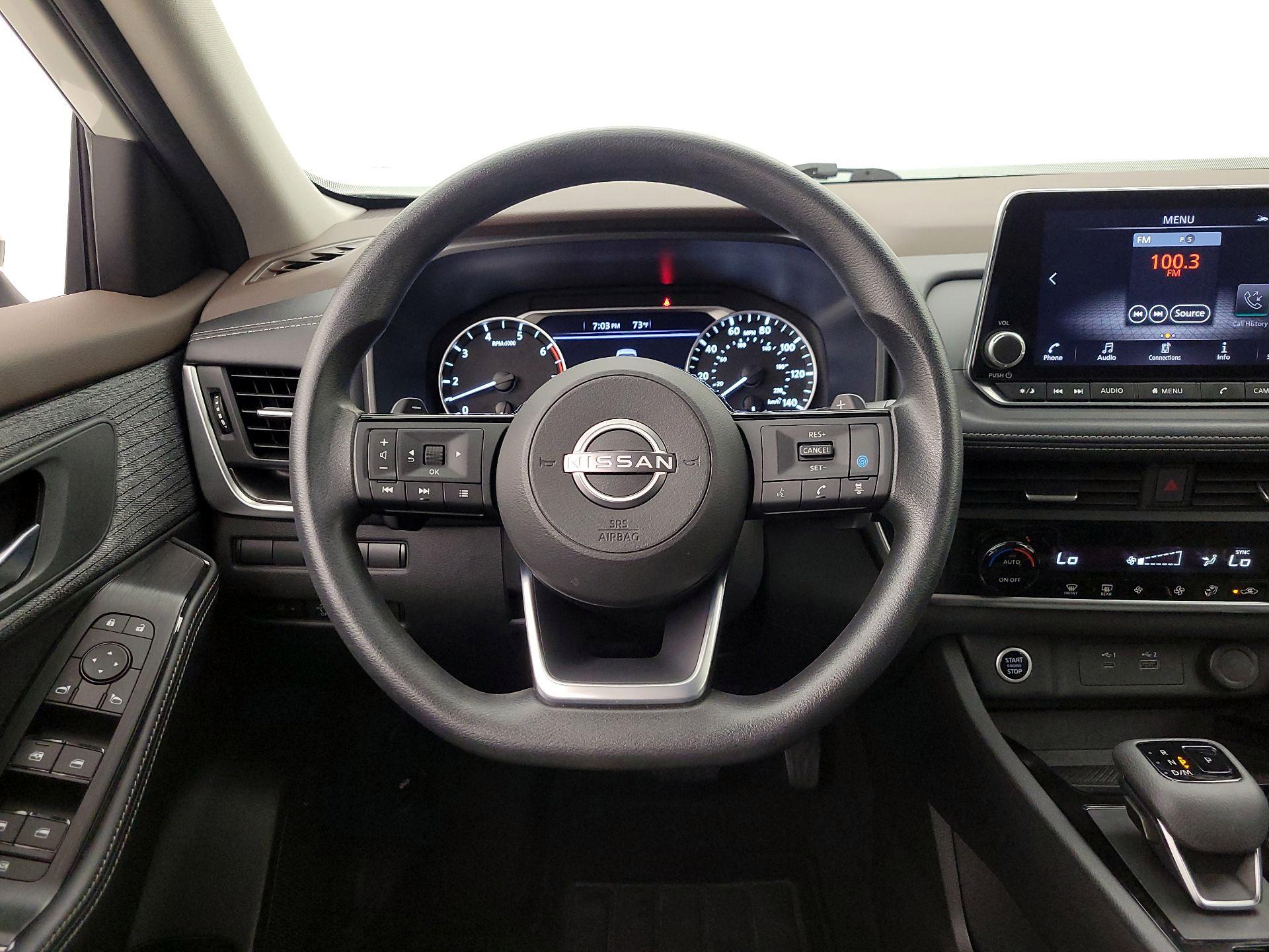 Thumbnail: 2023 Nissan Rogue - 10