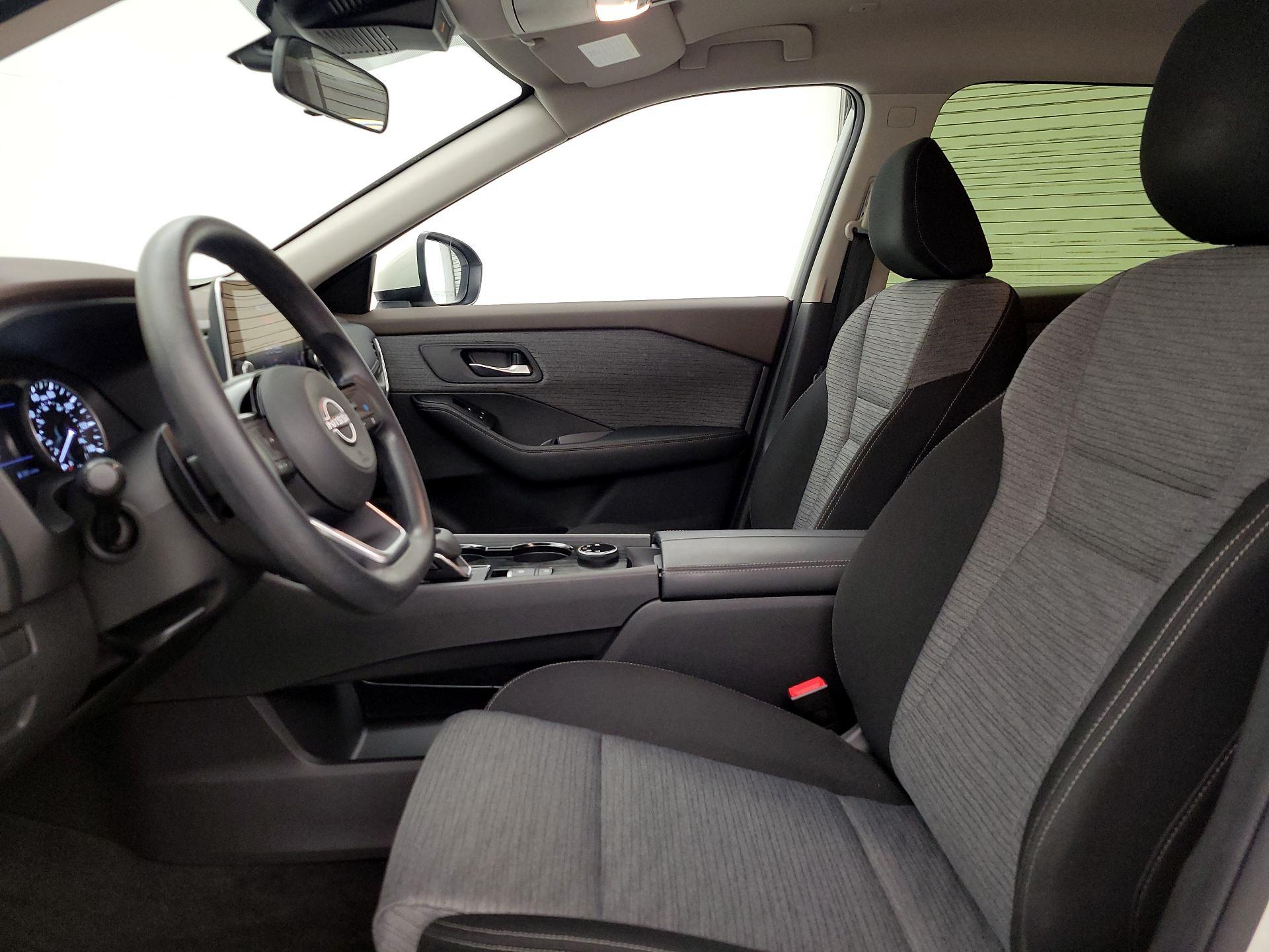 Thumbnail: 2023 Nissan Rogue - 11