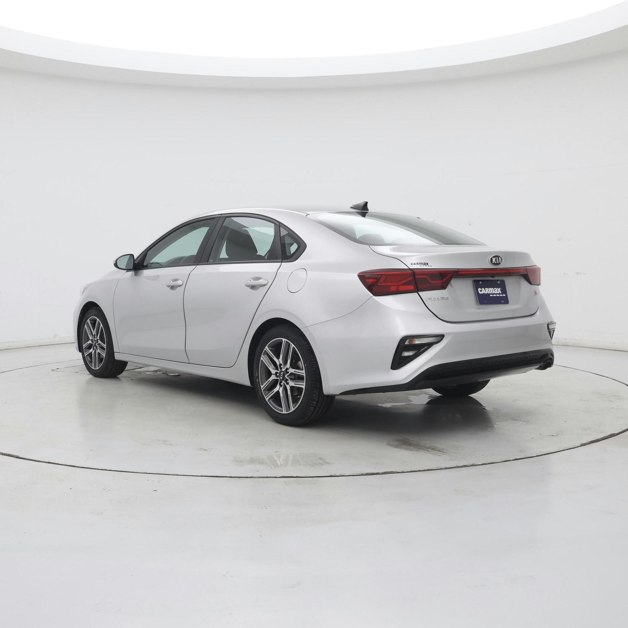 Thumbnail: 2019 Kia Forte - 2
