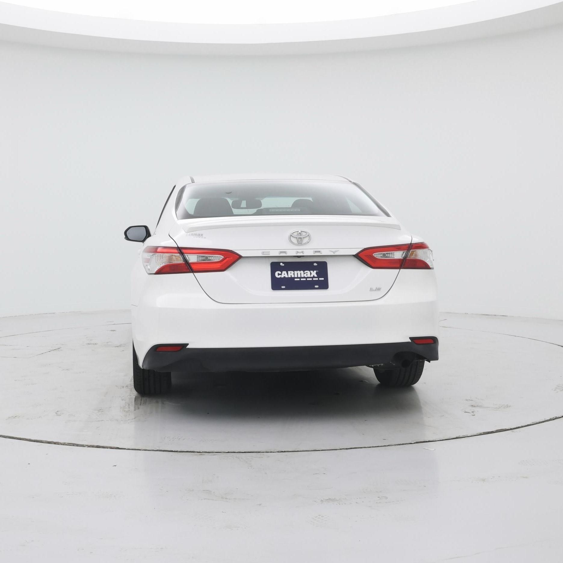 Thumbnail: 2018 Toyota Camry - 6