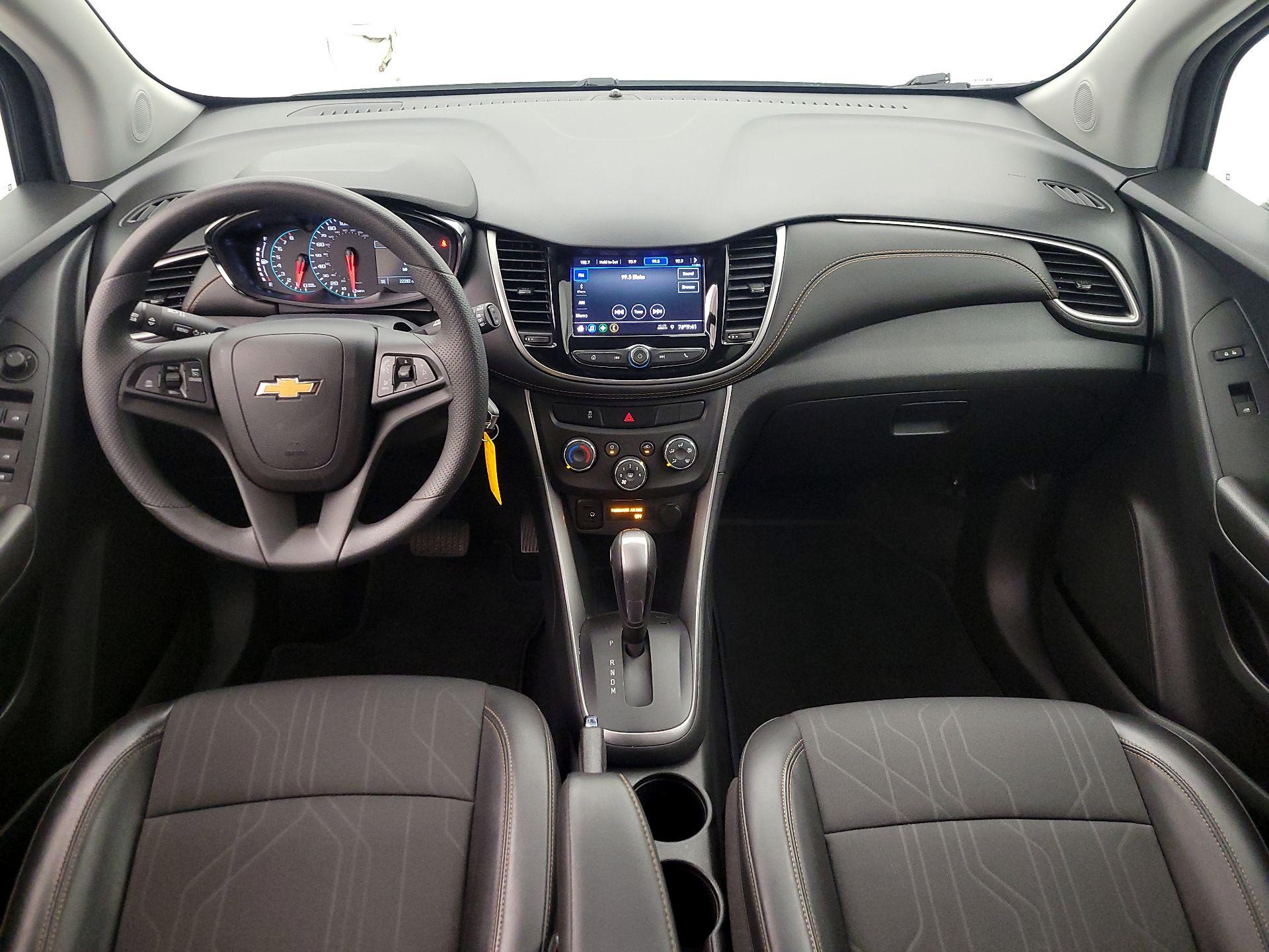 Thumbnail: 2022 Chevrolet Trax - 9