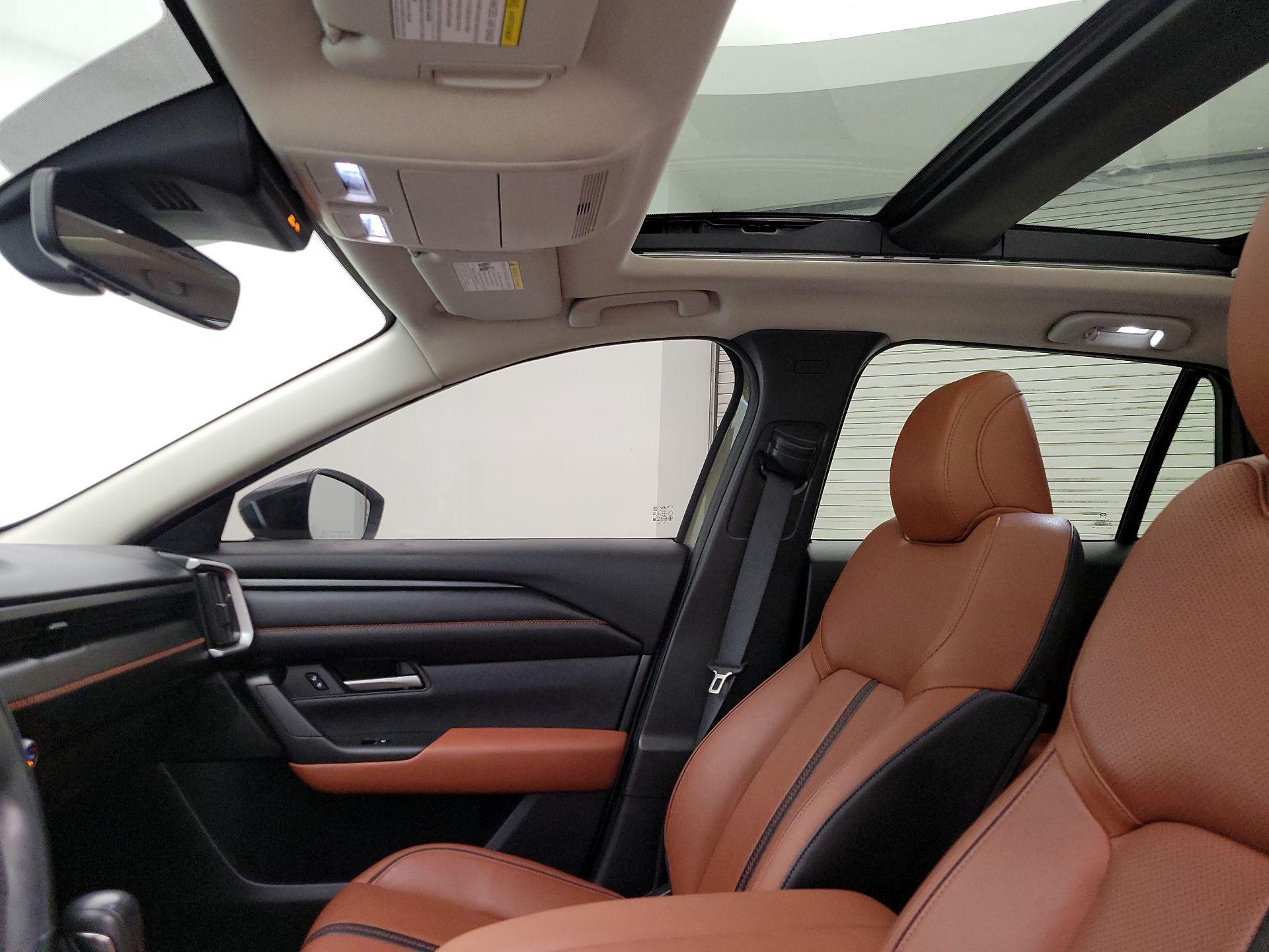Thumbnail: 2023 Mazda CX-50 - 18