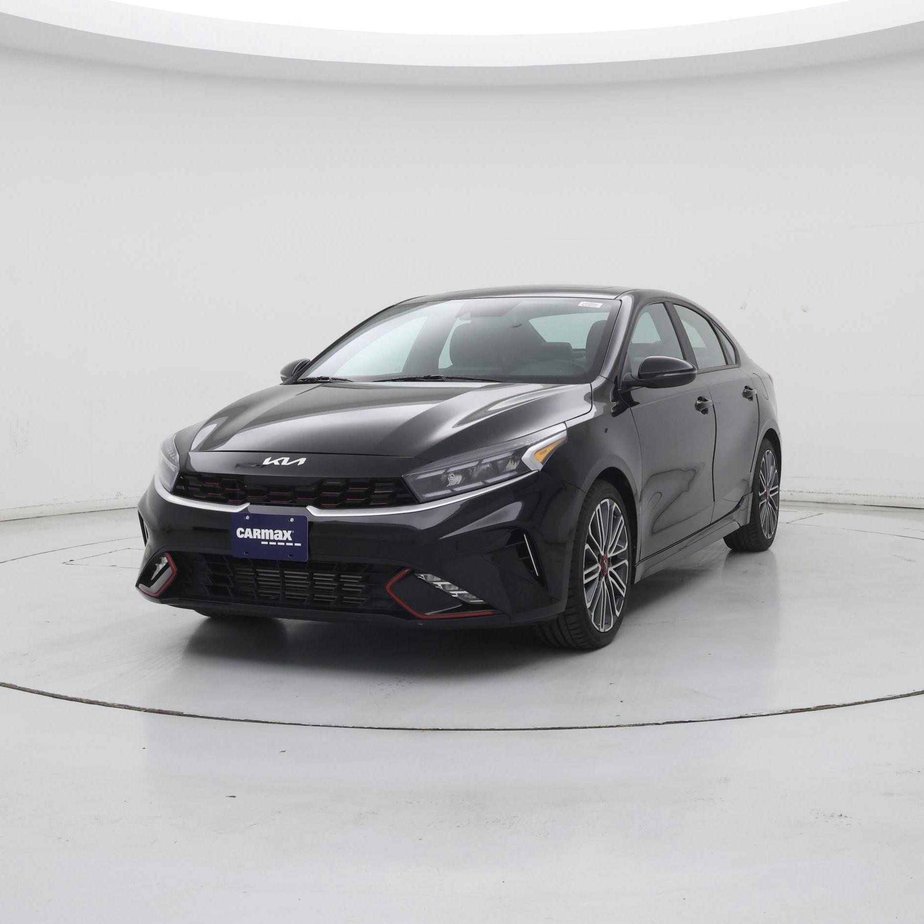 Thumbnail: 2022 Kia Forte - 4