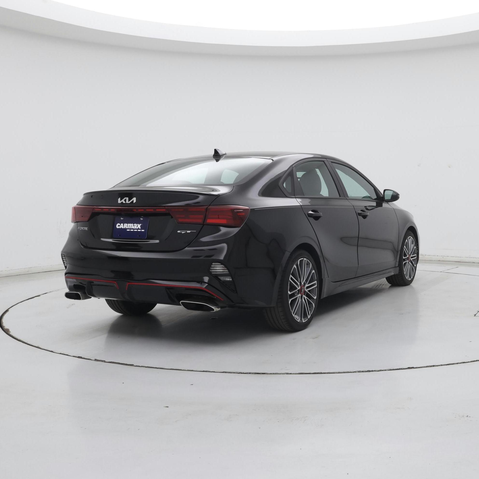 Thumbnail: 2022 Kia Forte - 8