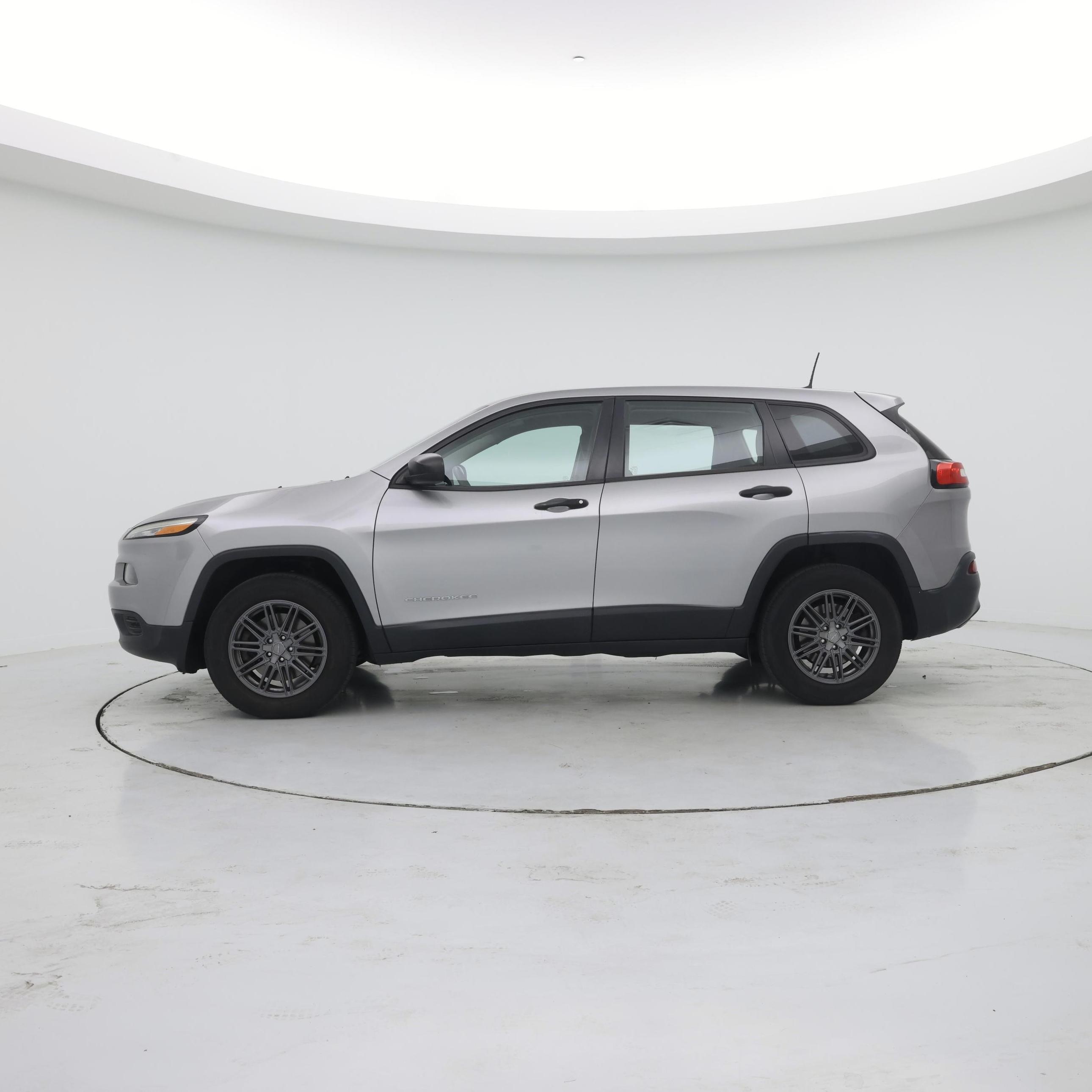 Thumbnail: 2016 Jeep Cherokee - 3
