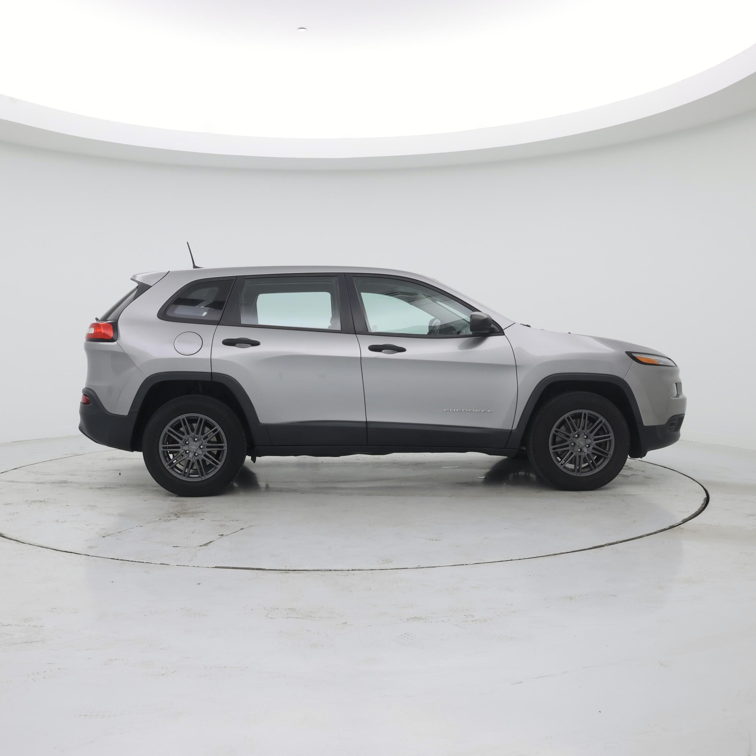 Thumbnail: 2016 Jeep Cherokee - 7