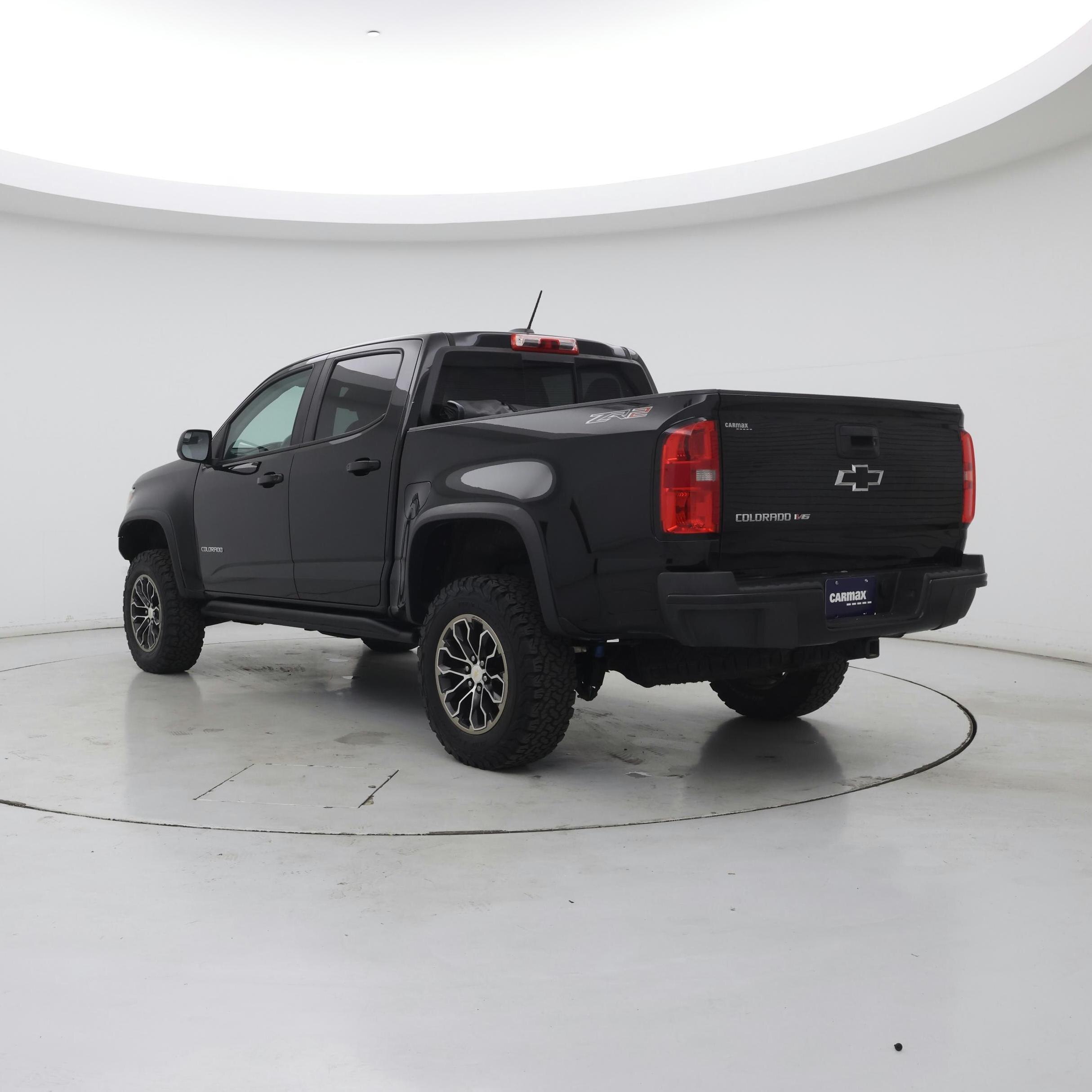 Thumbnail: 2017 Chevrolet Colorado - 2