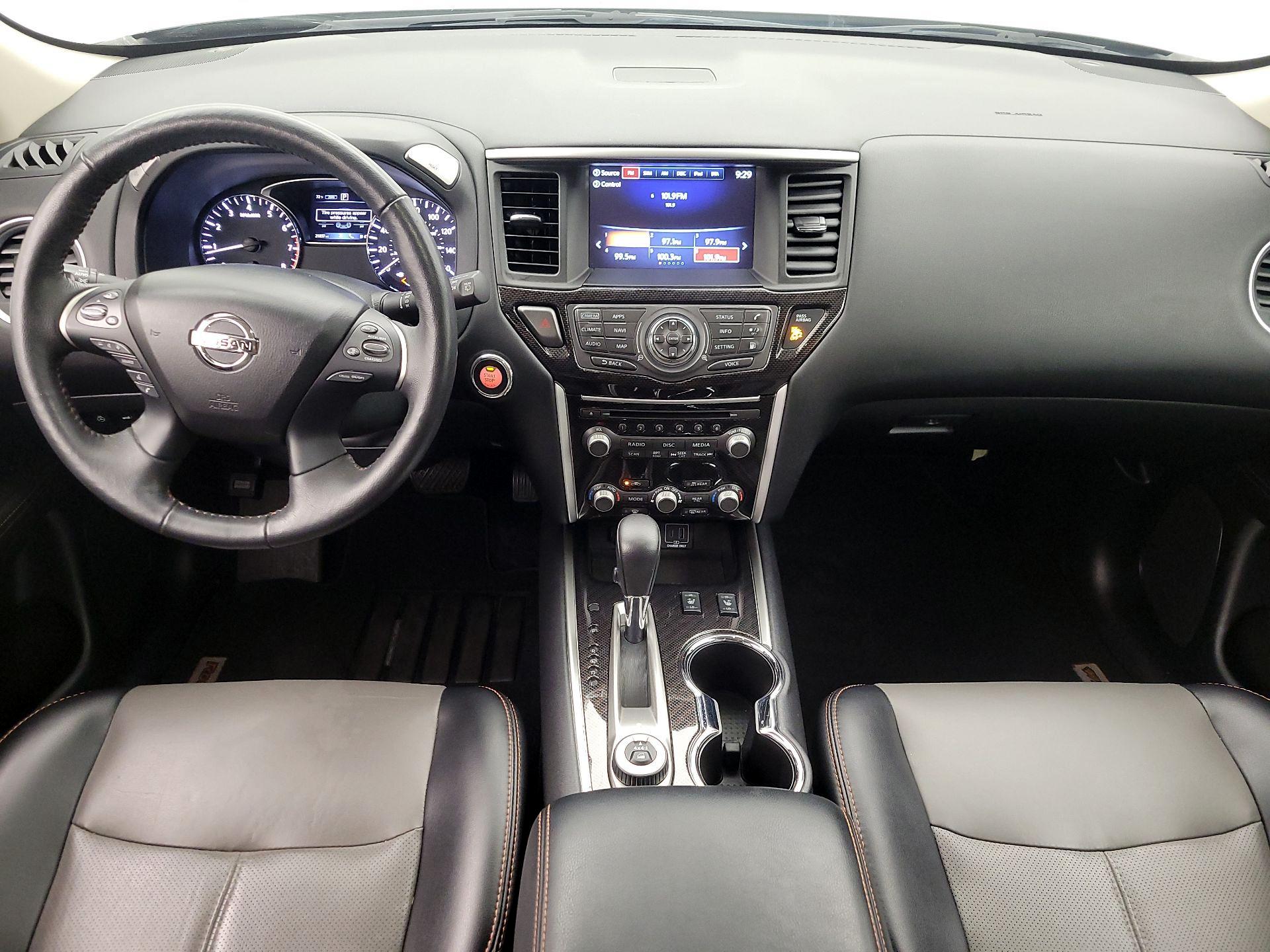 Thumbnail: 2019 Nissan Pathfinder - 9