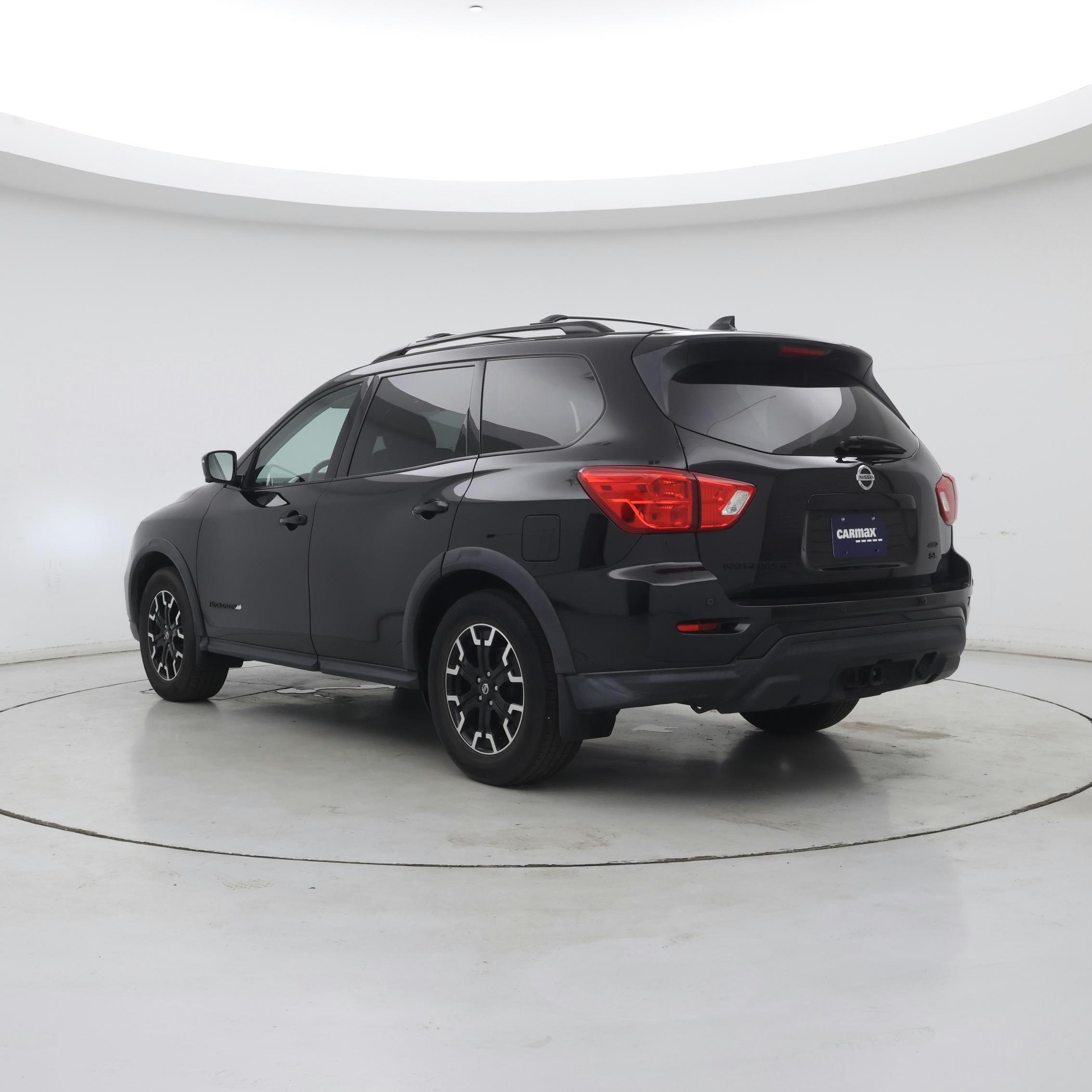 Thumbnail: 2019 Nissan Pathfinder - 2